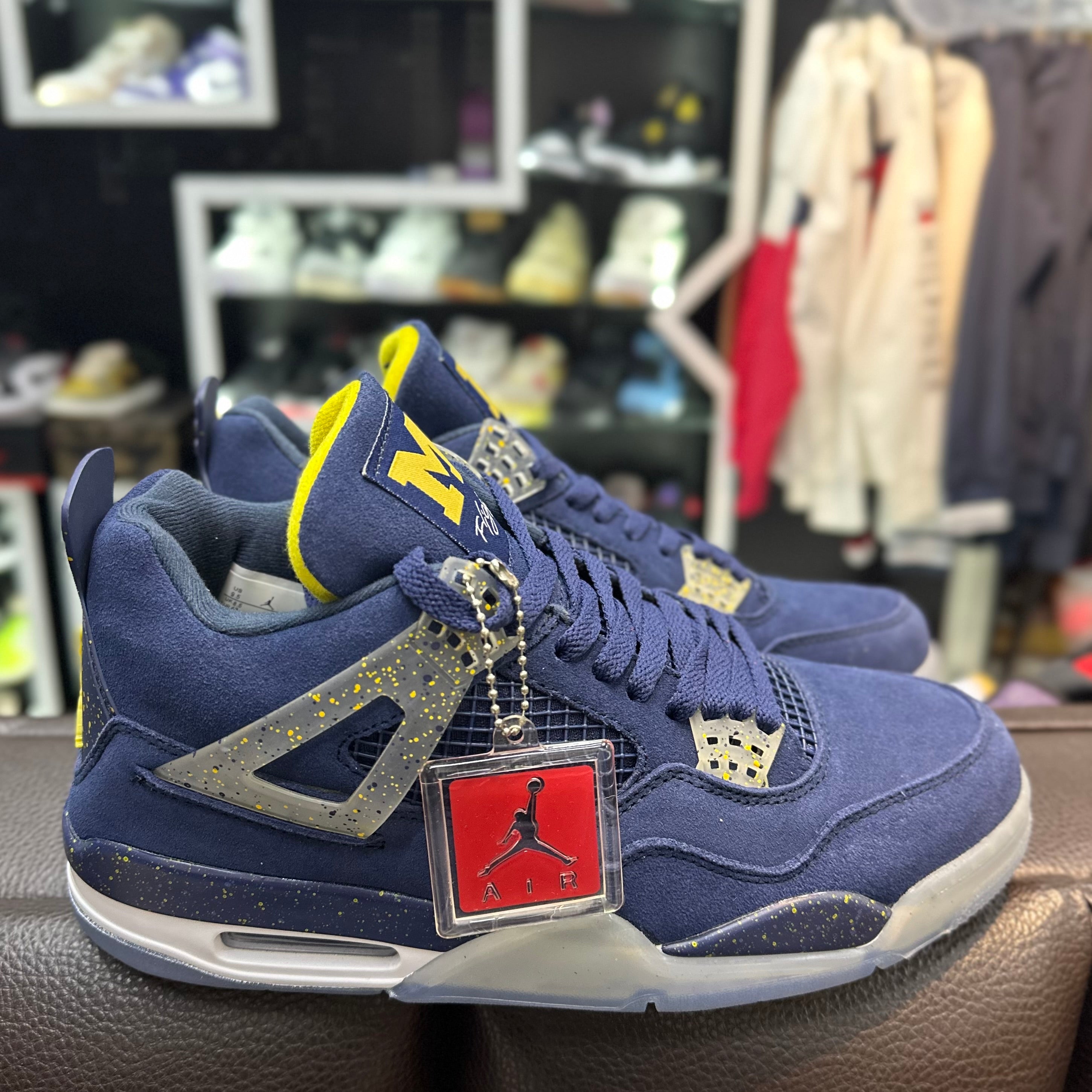 Jordan 4 retro michigan hotsell