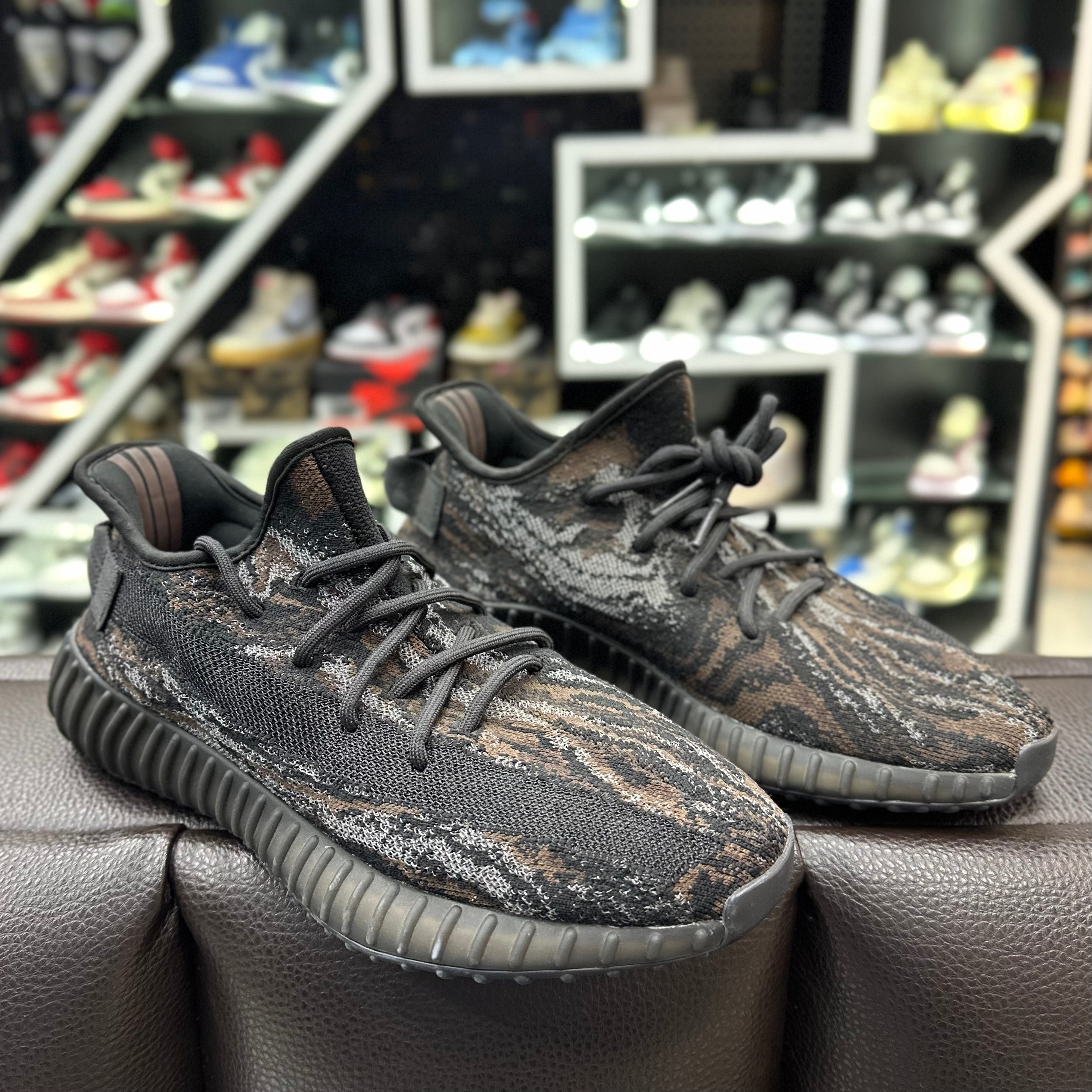 Adidas Yeezy Boost 350 deals V2 Cinder Reflective