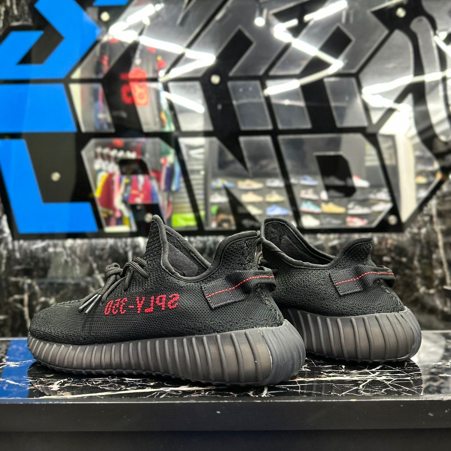 YEEZY BOOST 350 V2 "Bred"