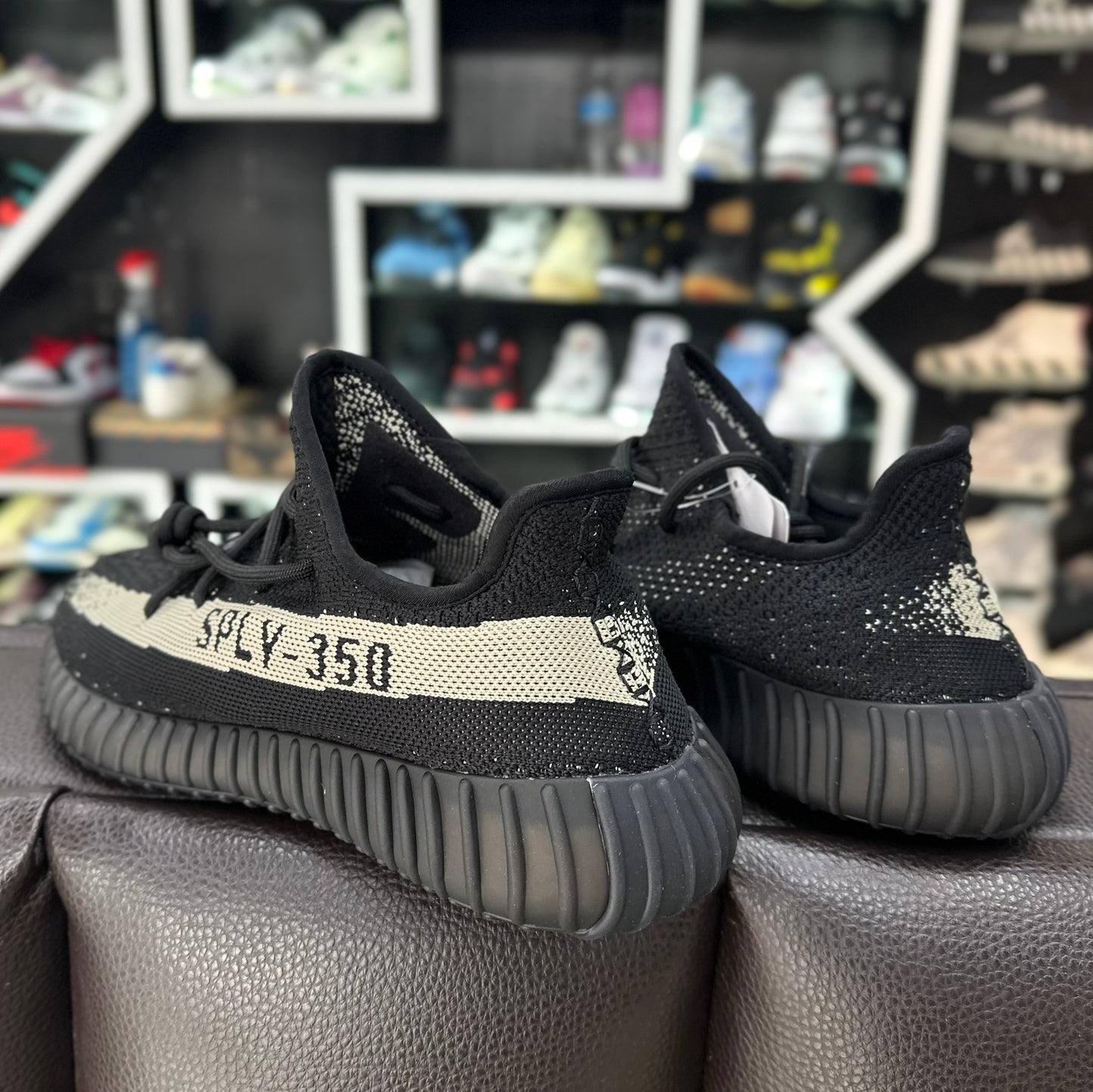 YEEZY BOOST 350 V2 “Oreo”