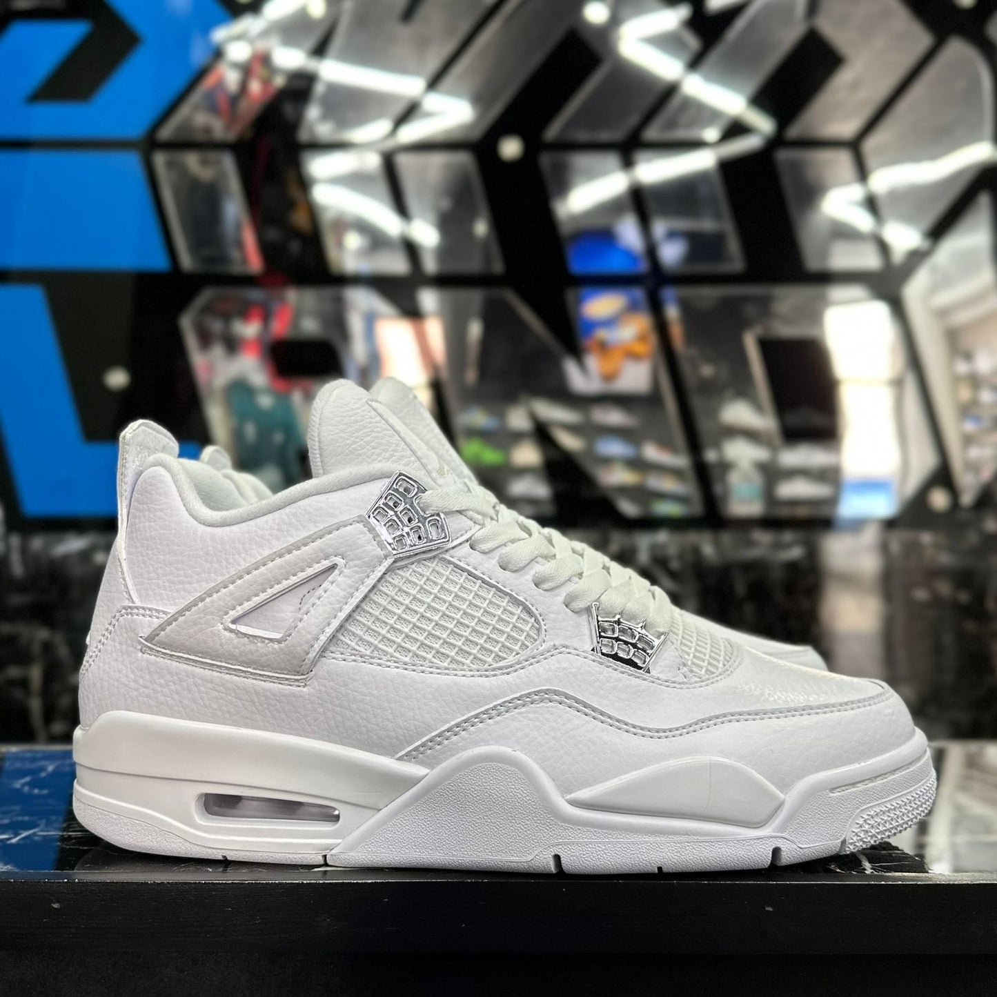 Jordan 4 Placas Plata