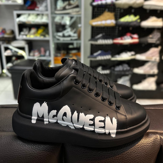 Alexander Mcqueen Negro Letras