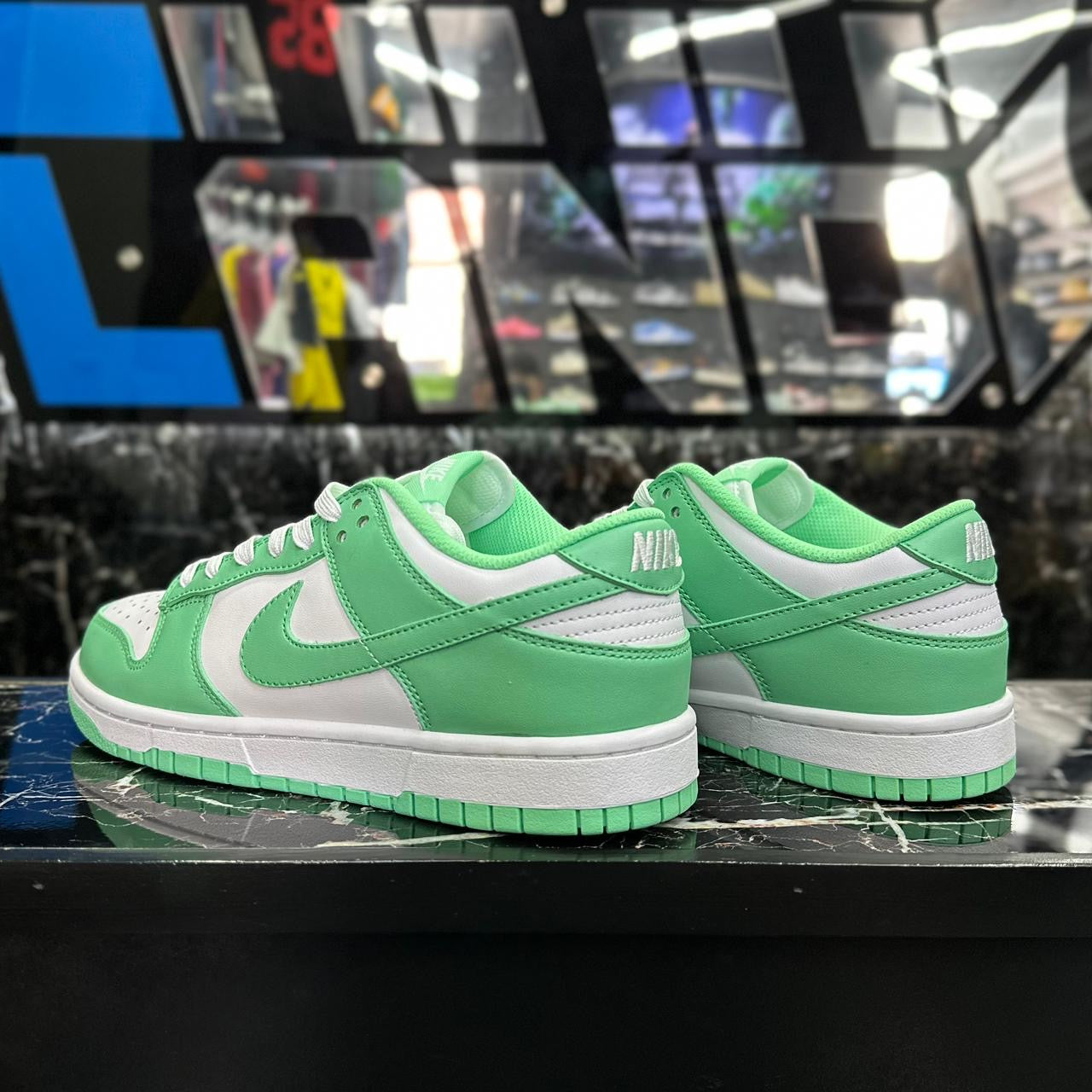 SB Dunk Menta