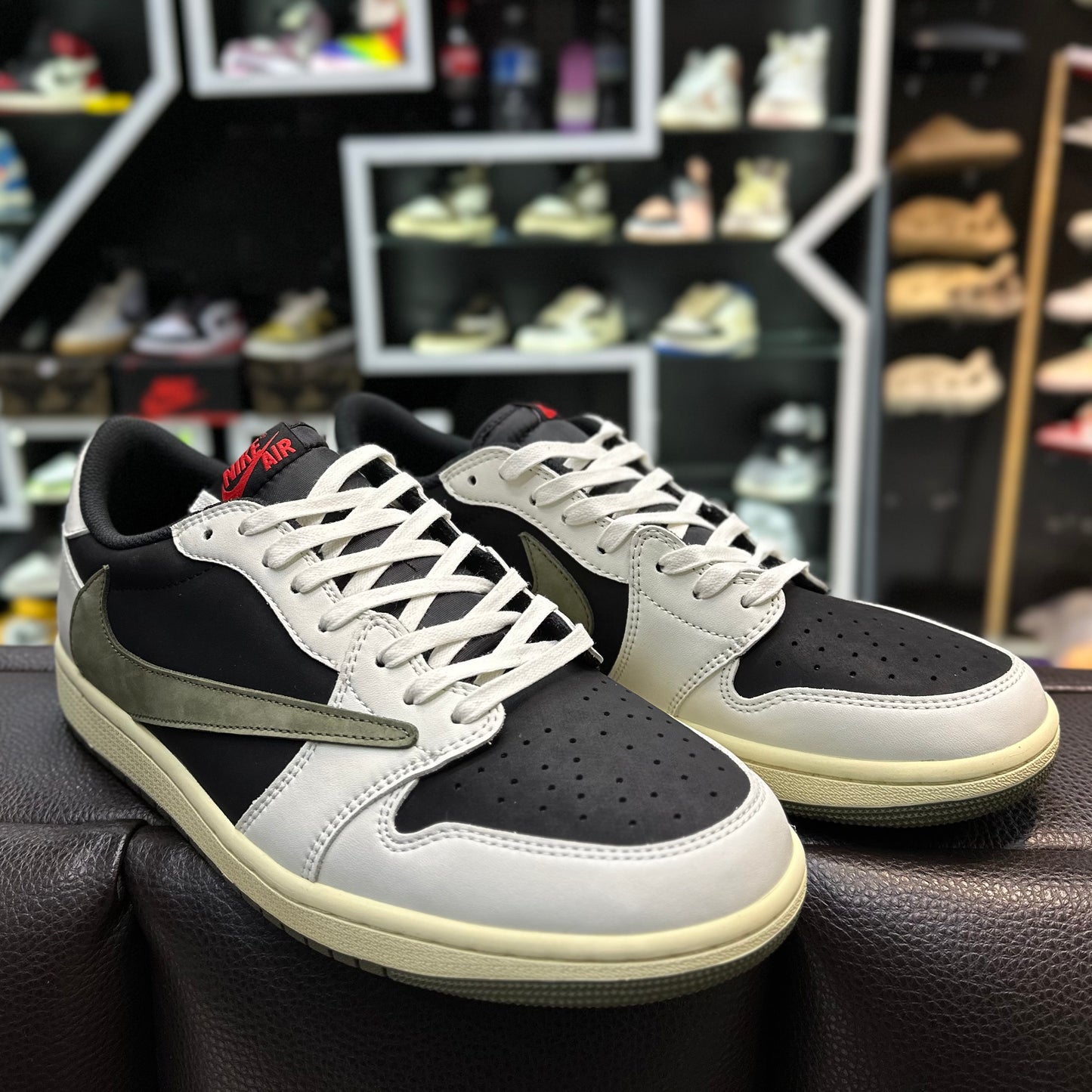 Jordan 1 Low Travis Olive