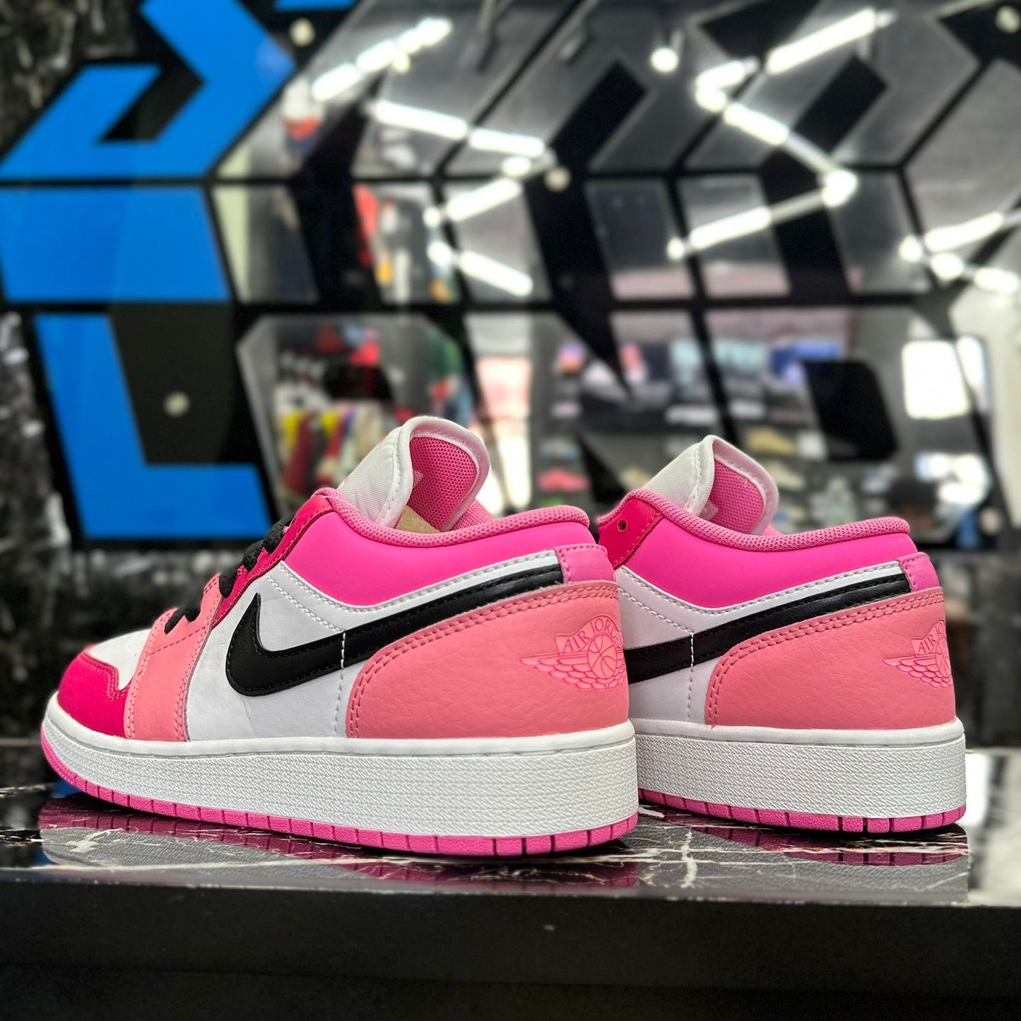 Jordan 1 Low Pink Red