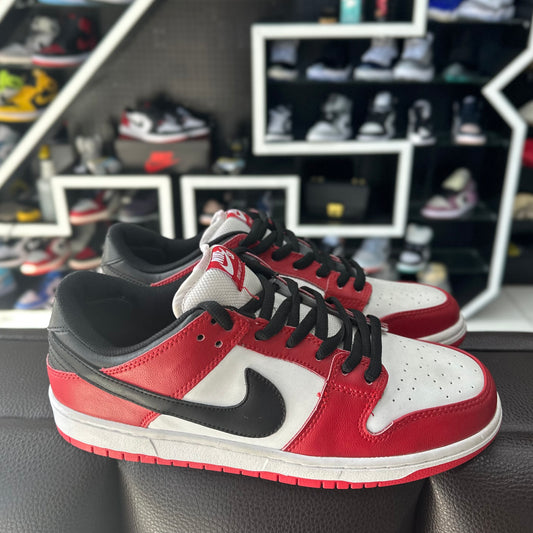 SB Dunk Chicago