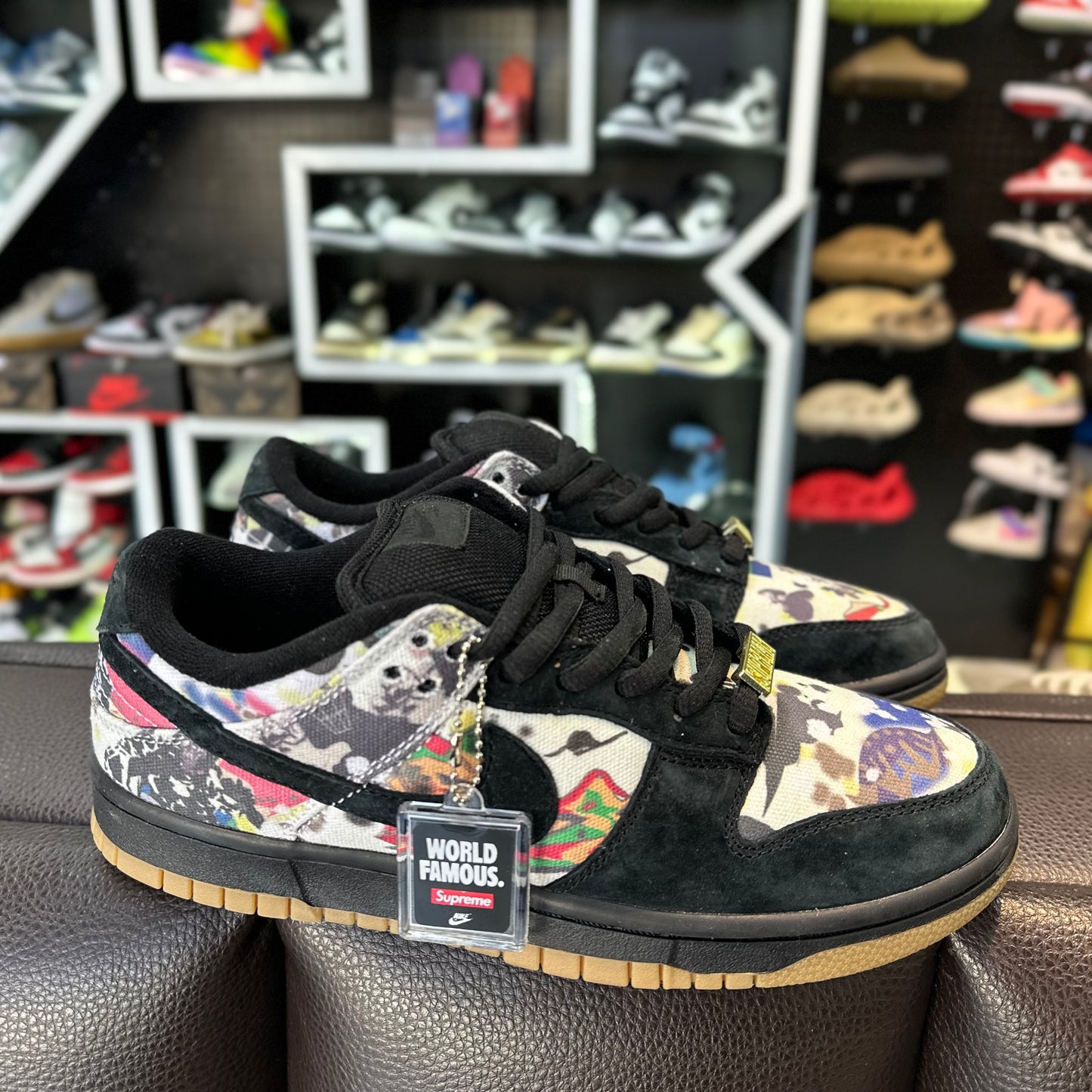 SB Dunk Supreme Negro