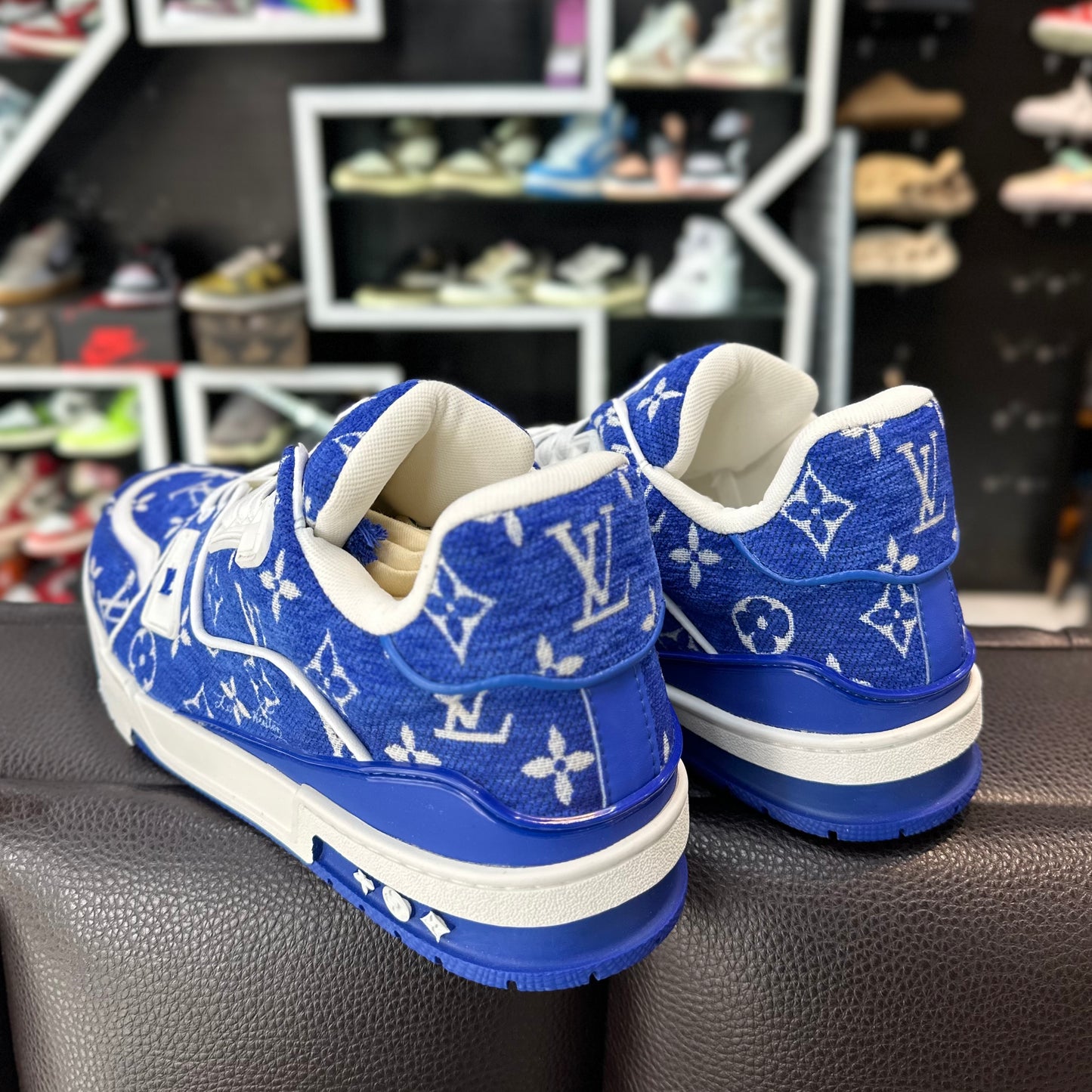 LV Trainer Azul Tela