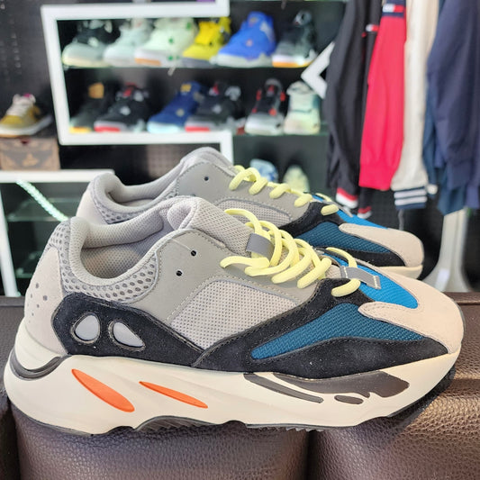 YEEZY BOOST 700 Beige Verde Azul