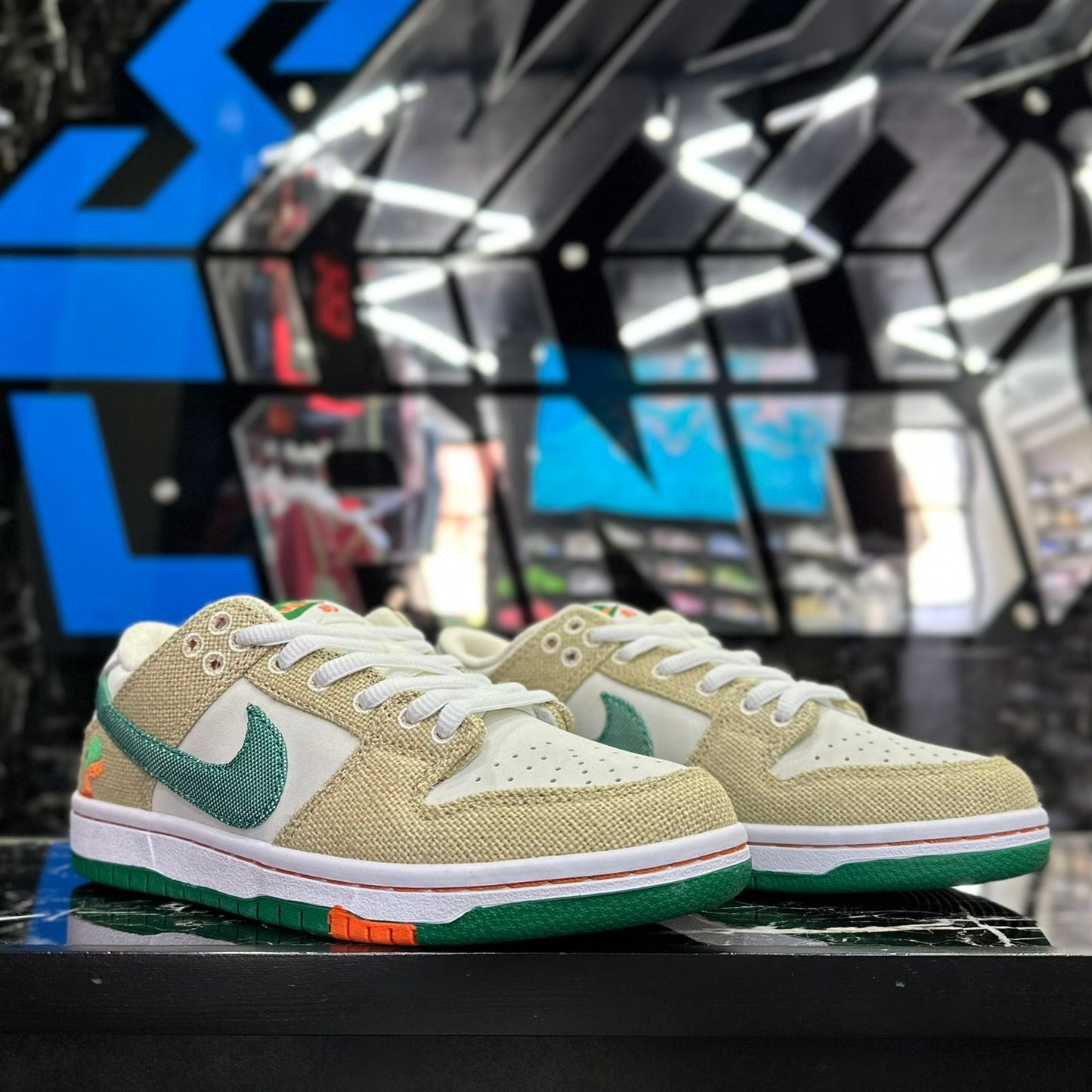 SB Dunk Jarritos