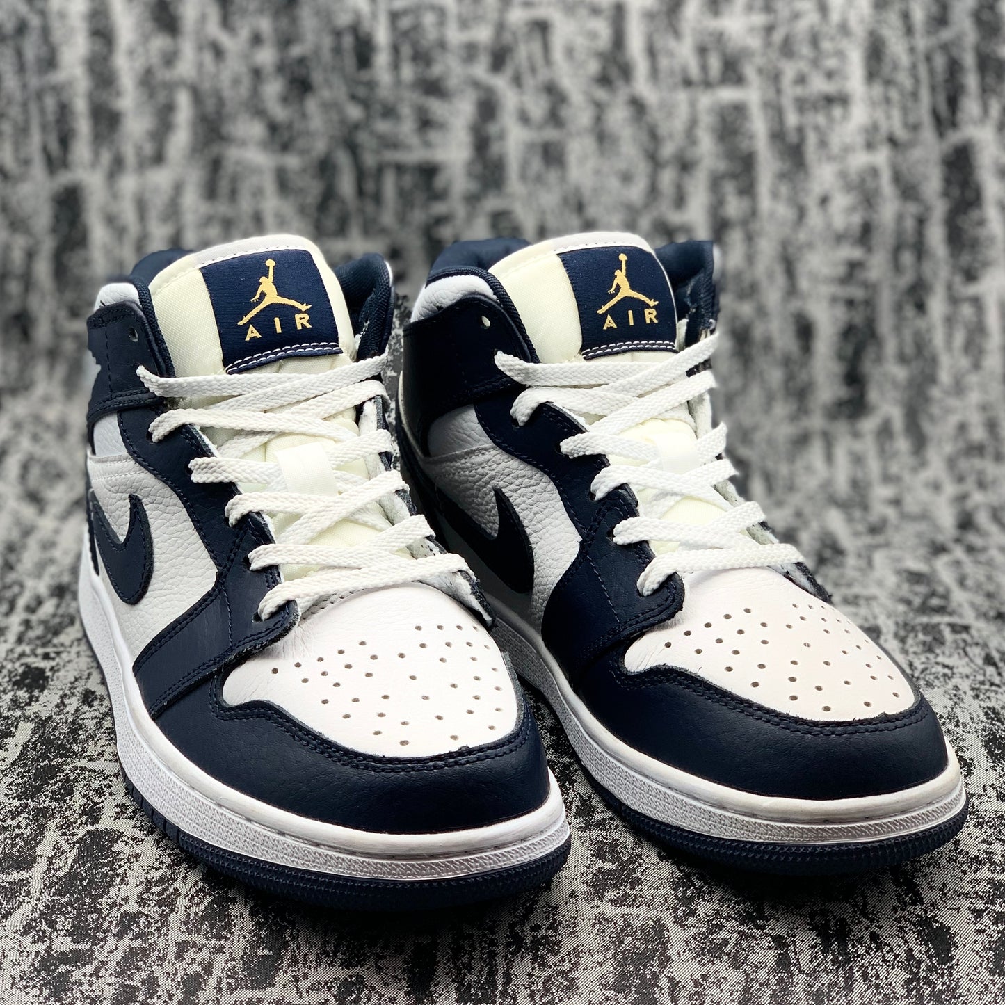 Jordan 1 Mid Panda Azul