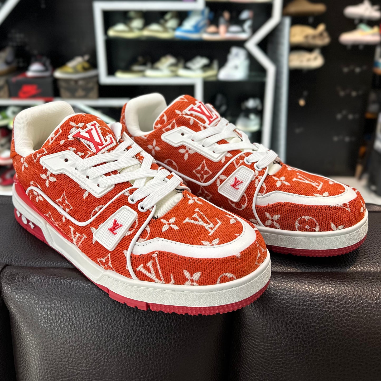 LV Trainer Rojo Tela