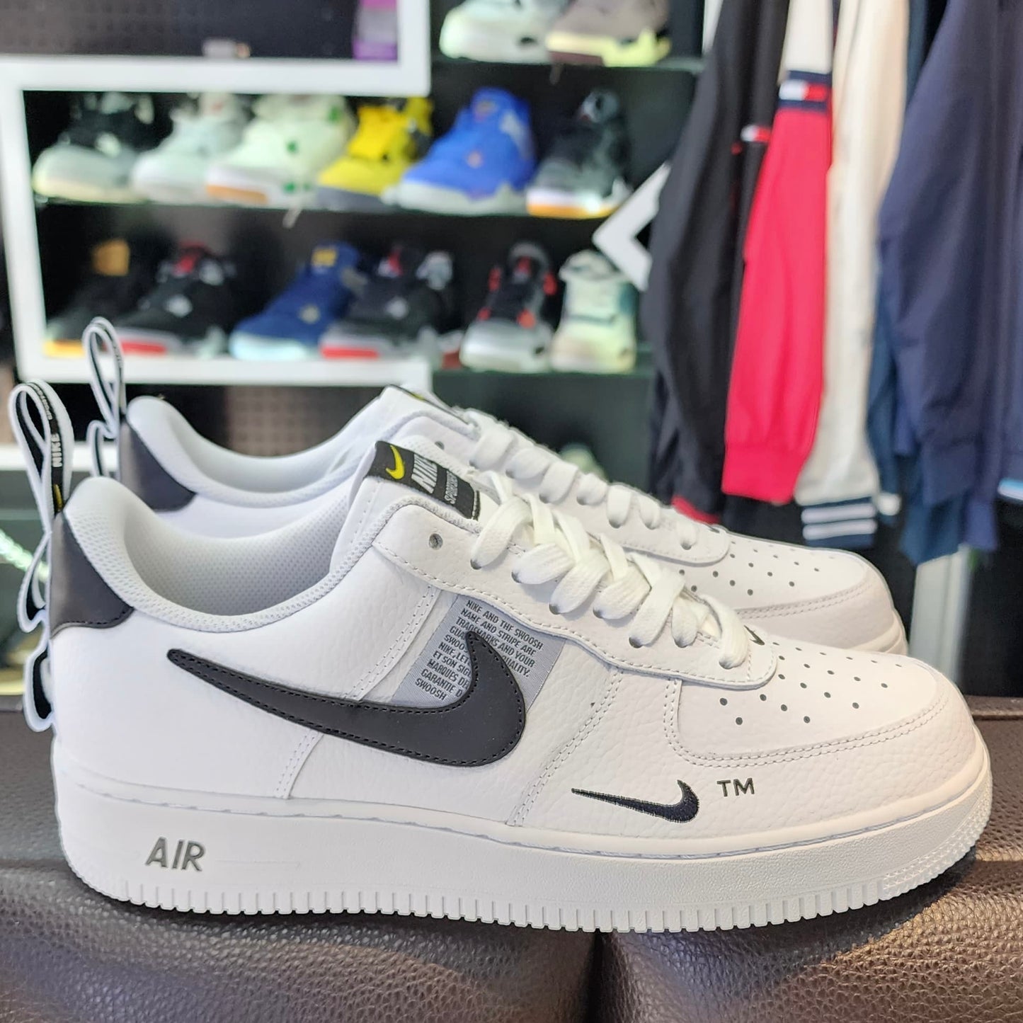 AF1 Low UTILITY 'OVERBRANDING'