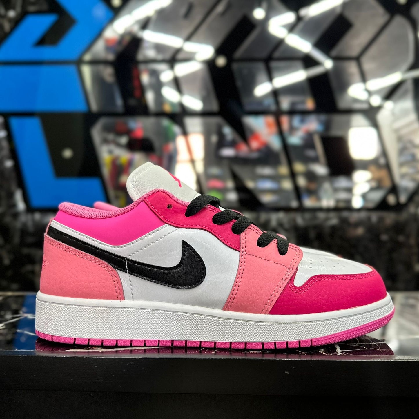 Jordan 1 Low Pink Red