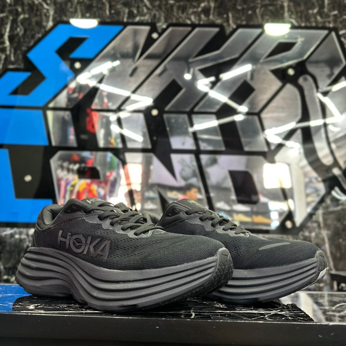 Hoka One One Bondi 8