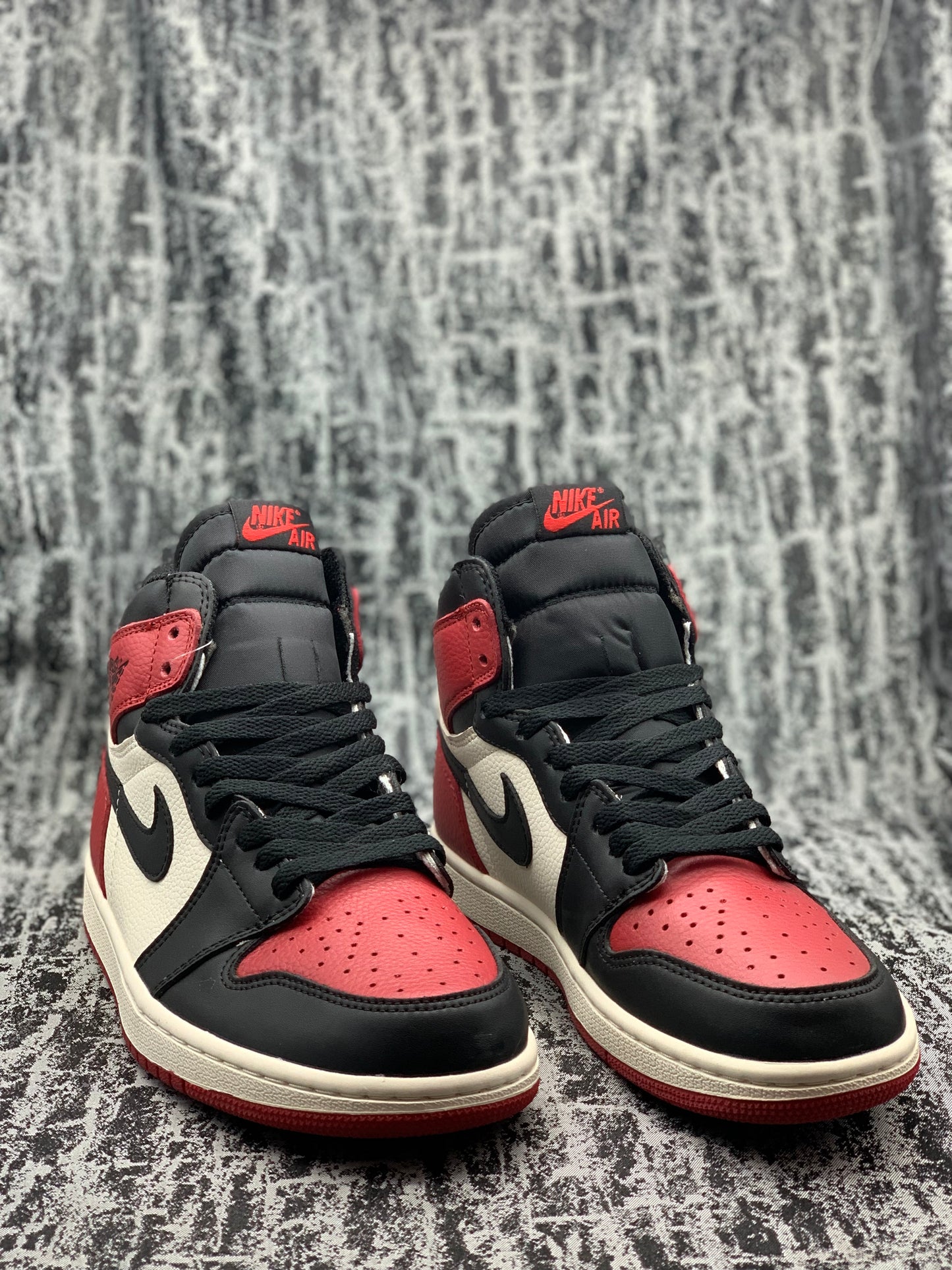 Jordan 1 High Bred Toe