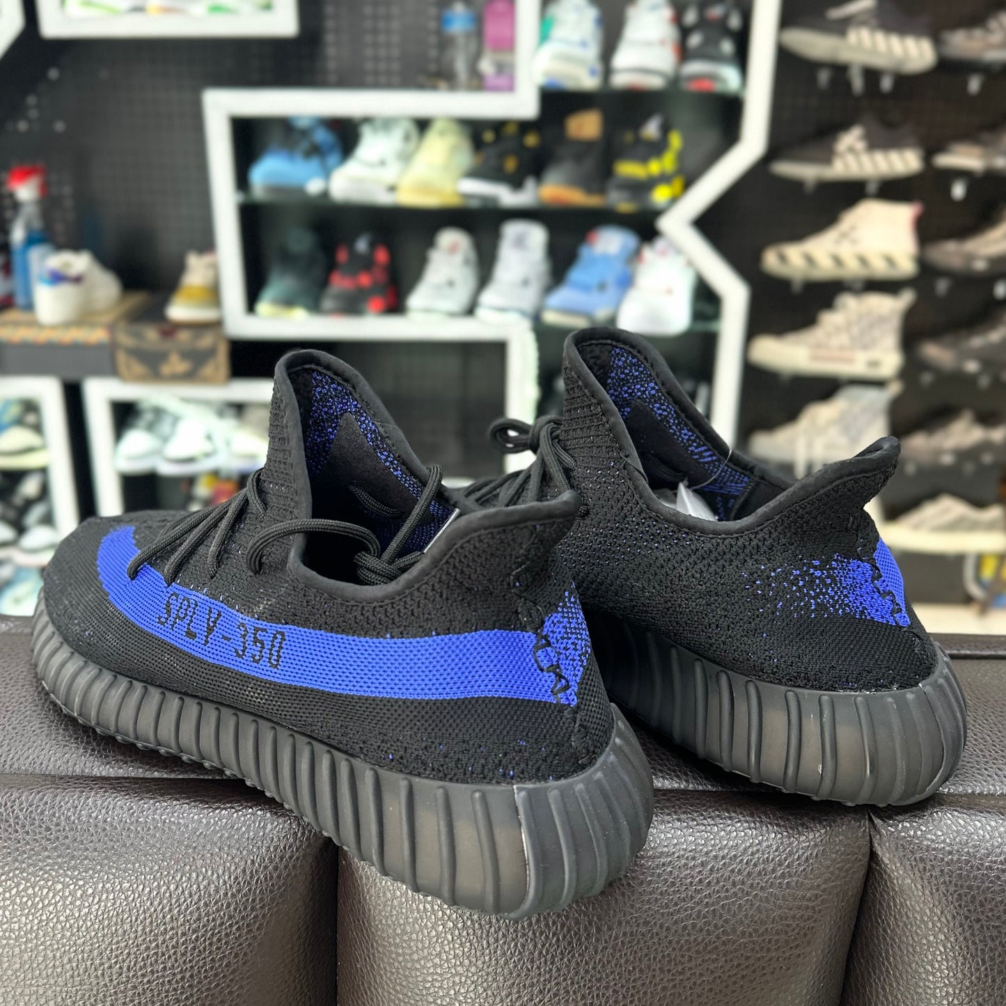 YEEZY BOOST 350 V2 "Dazzling Blue"