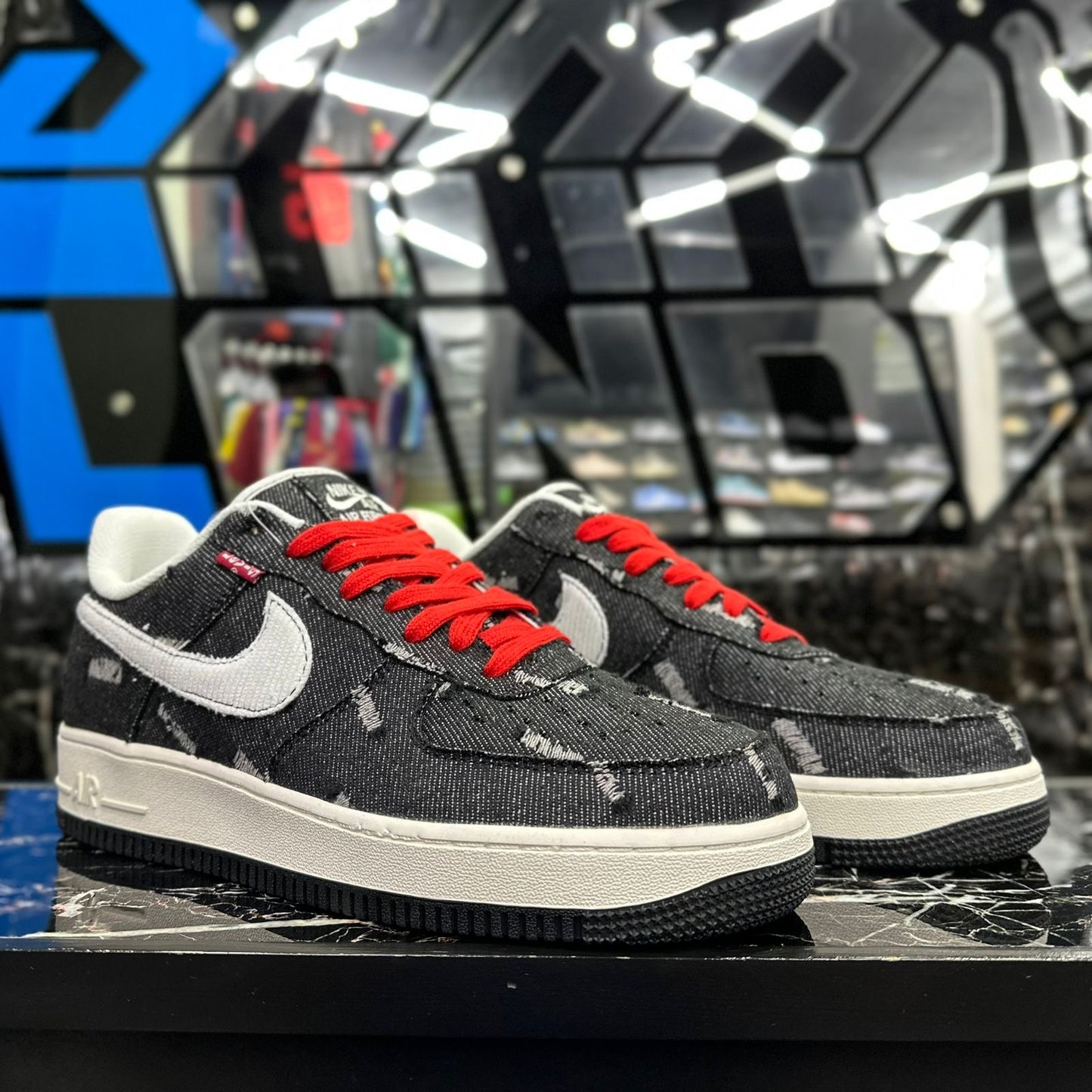 AF1 Levi’s