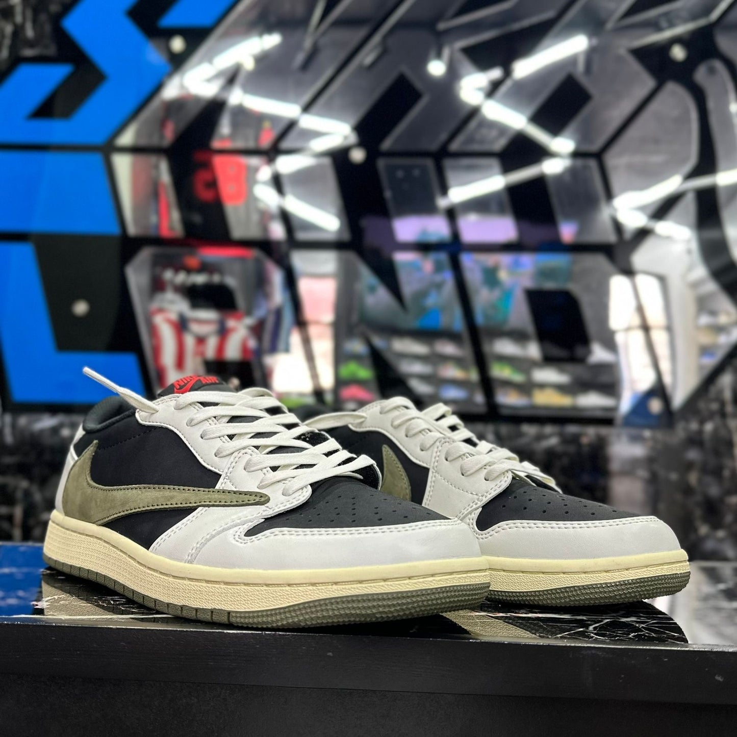 Jordan 1 Travis Low Olive