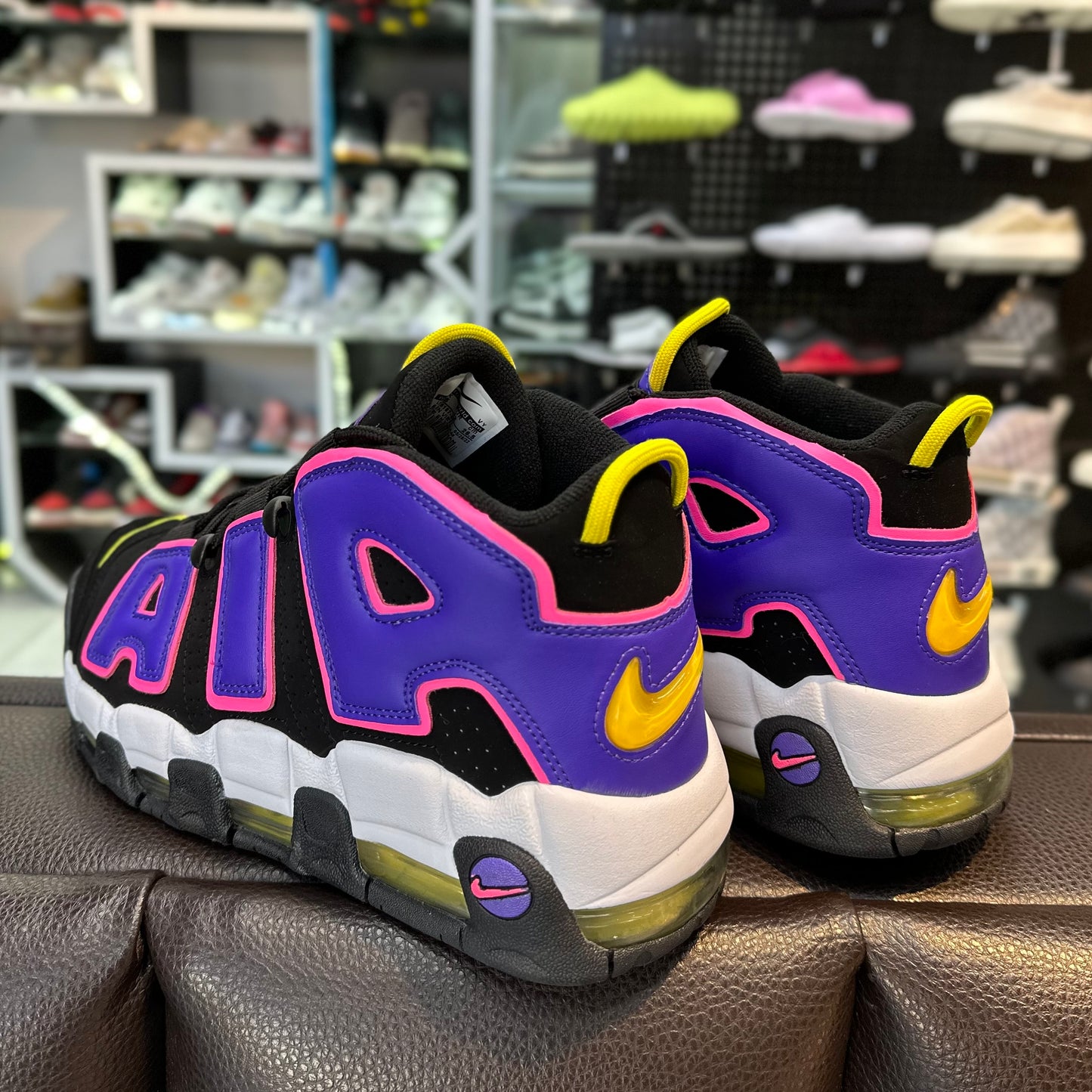 Uptempo Negro Morado