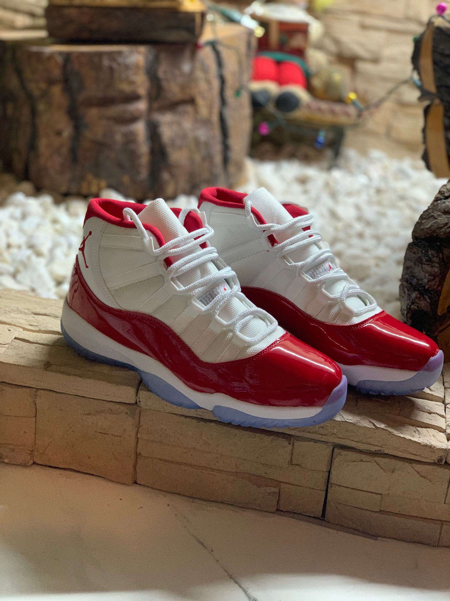 Jordan 11 Cherry