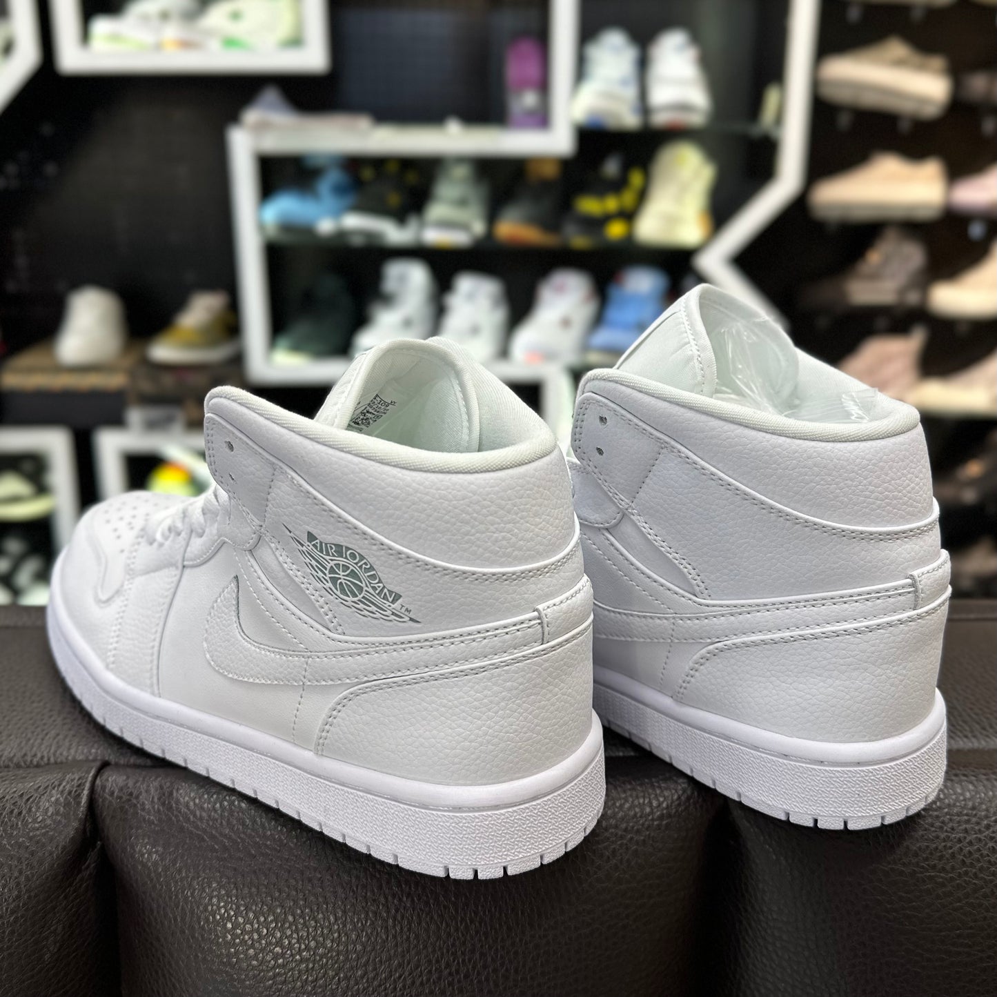 Jordan 1 Mid Todo Blanco