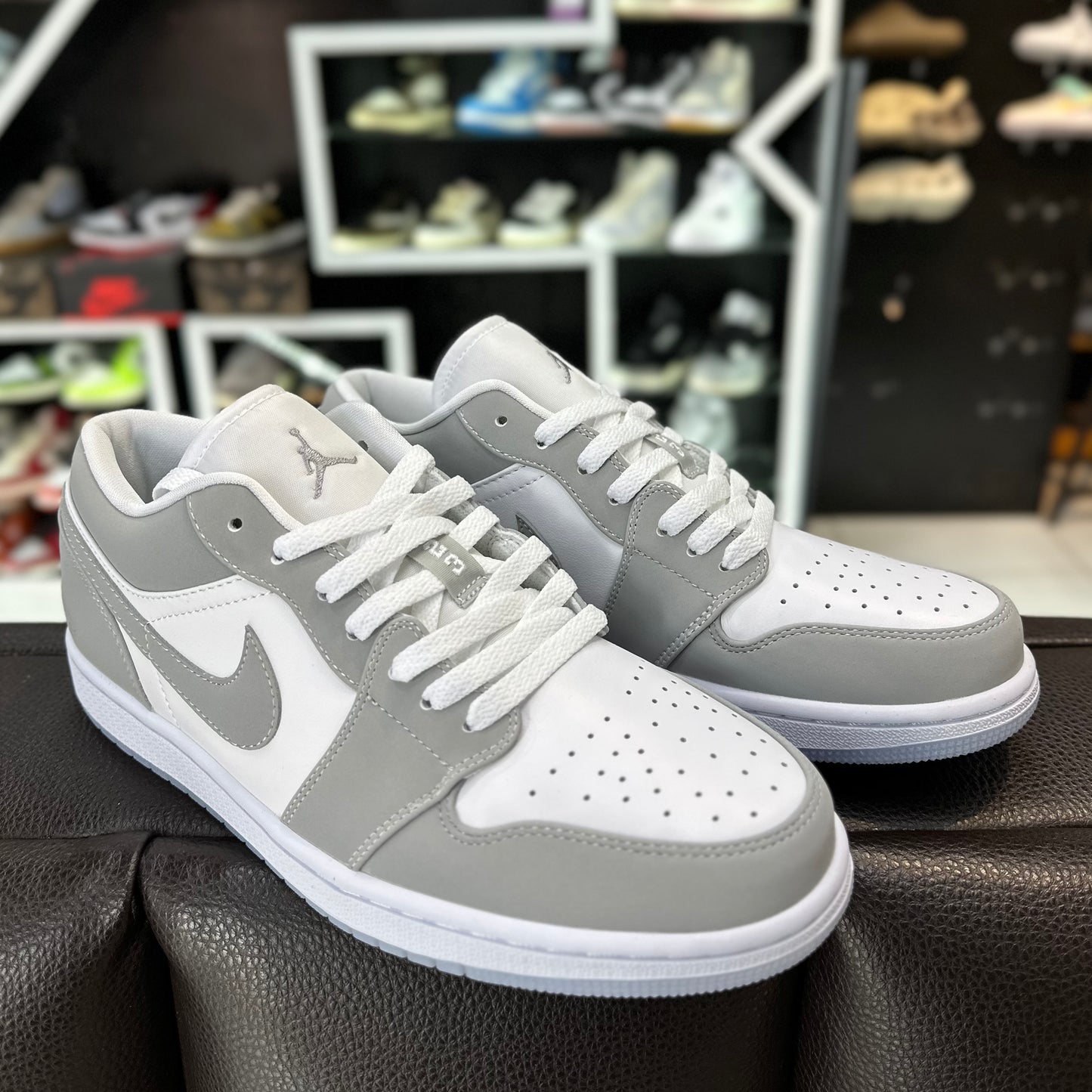 Jordan 1 Low Gris Suela Transparente