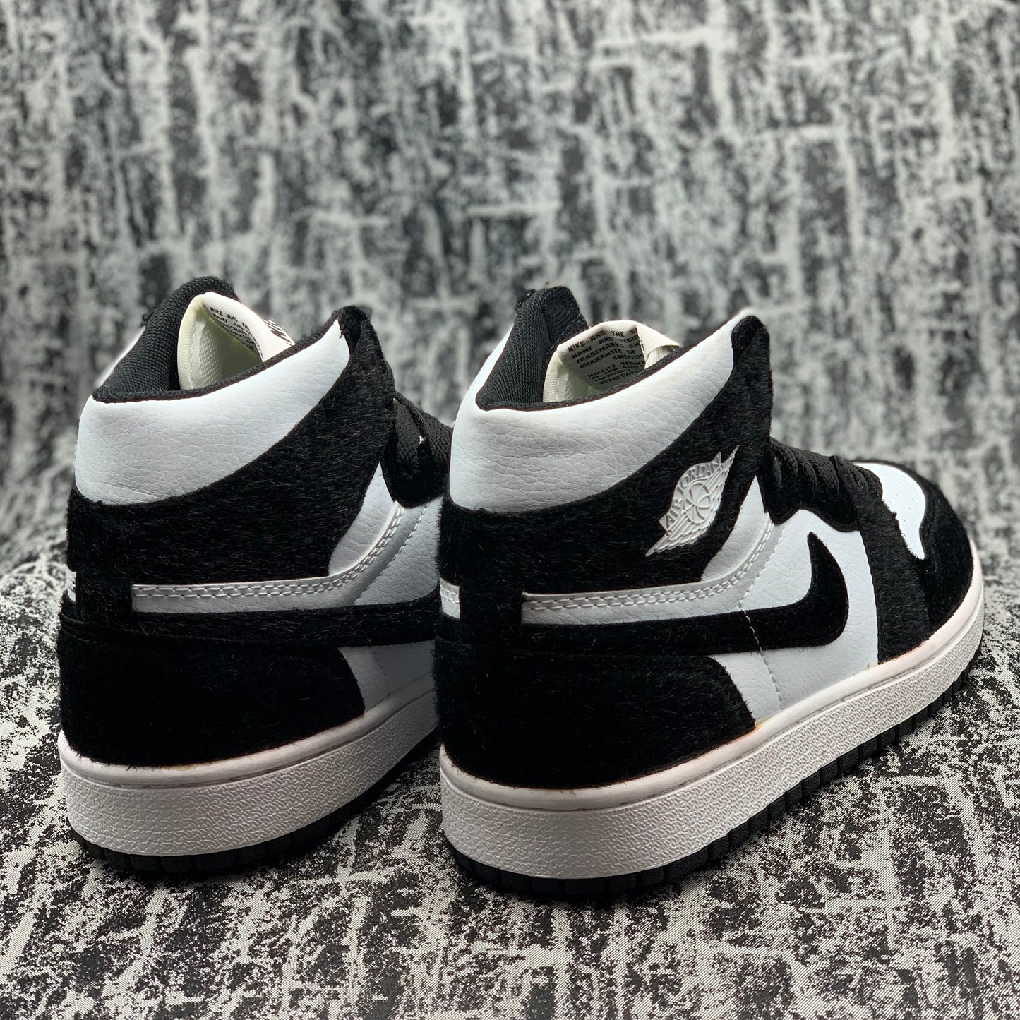 Jordan 1 High Panda Pelos