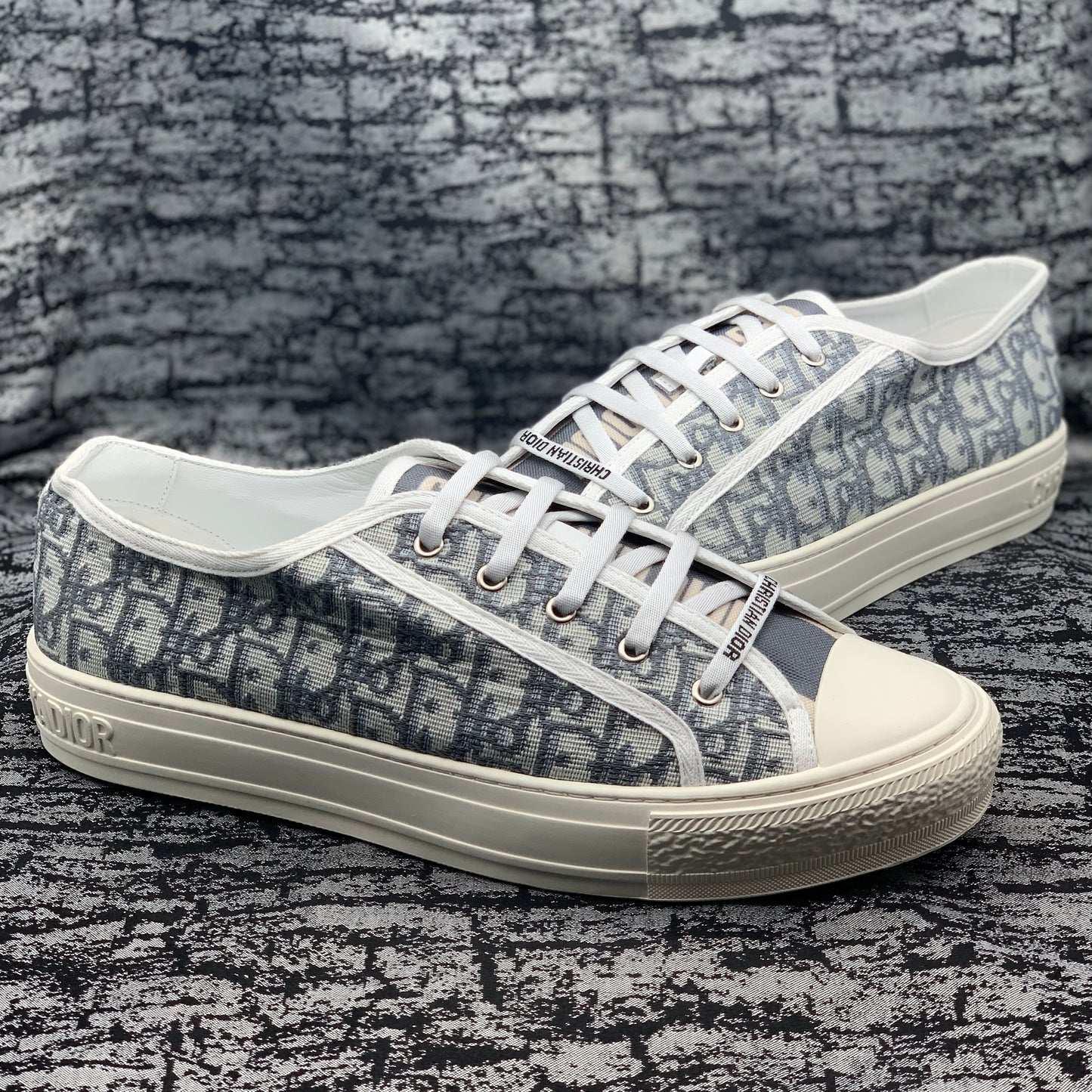 Dior Converse Low Gris