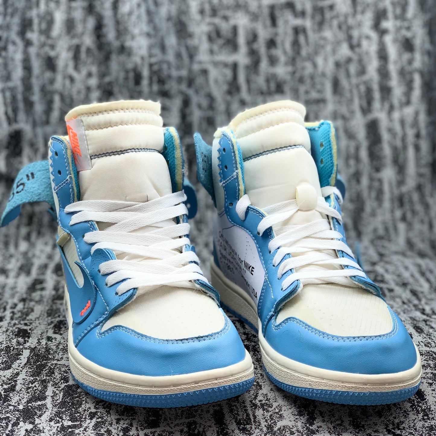 Jordan 1 High Off White Carolina