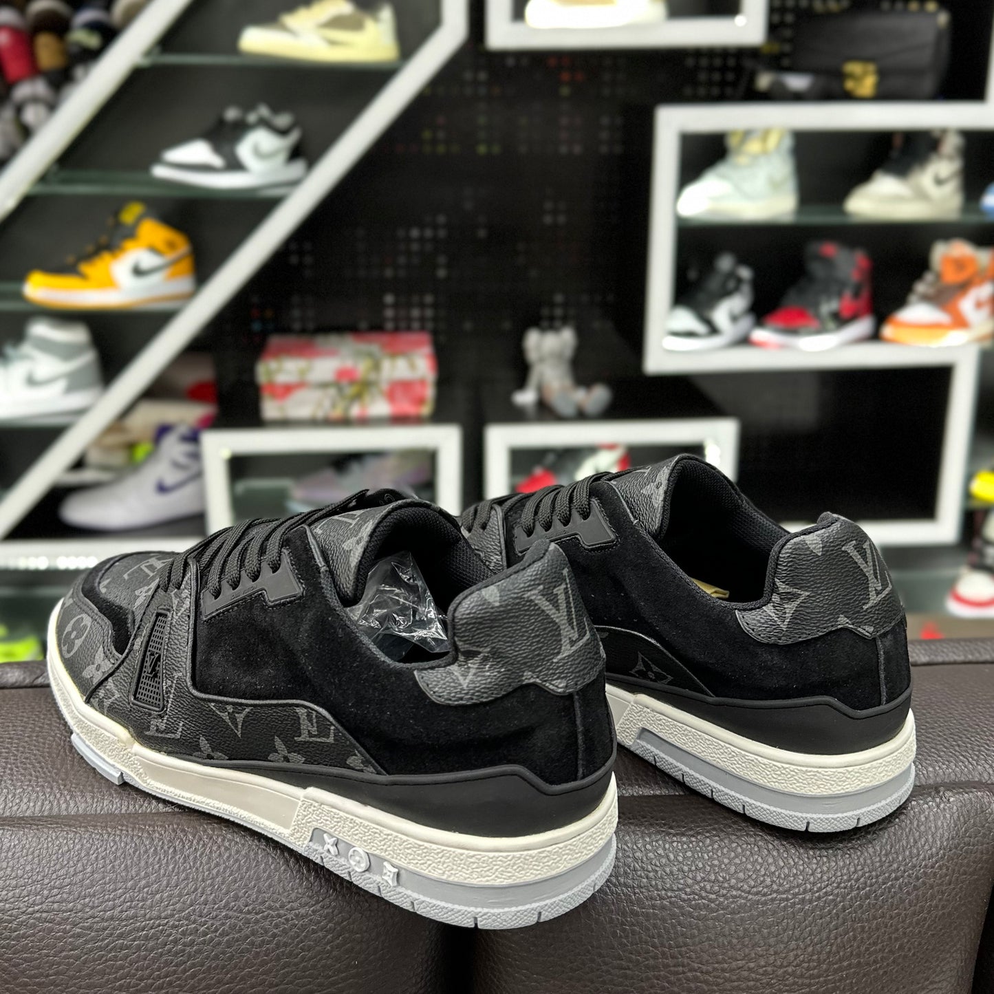 LV Trainer Negro