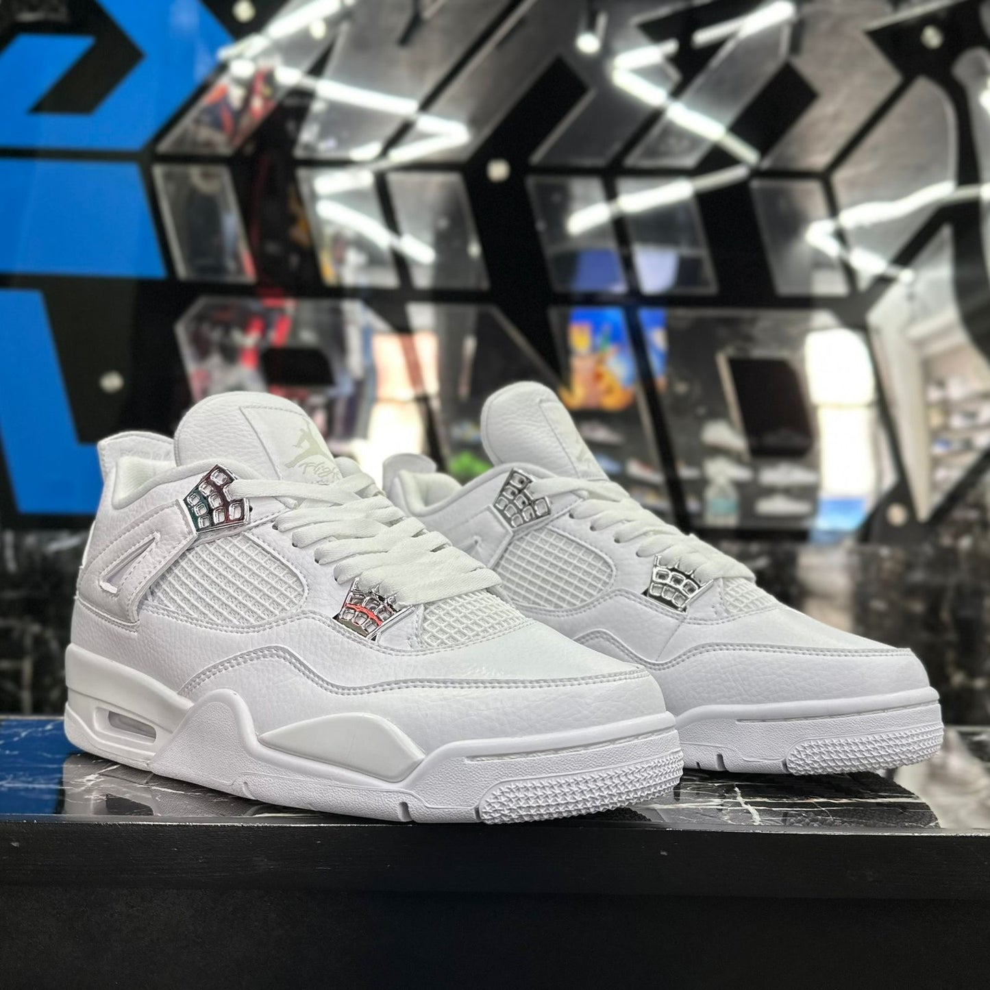 Jordan 4 Placas Plata