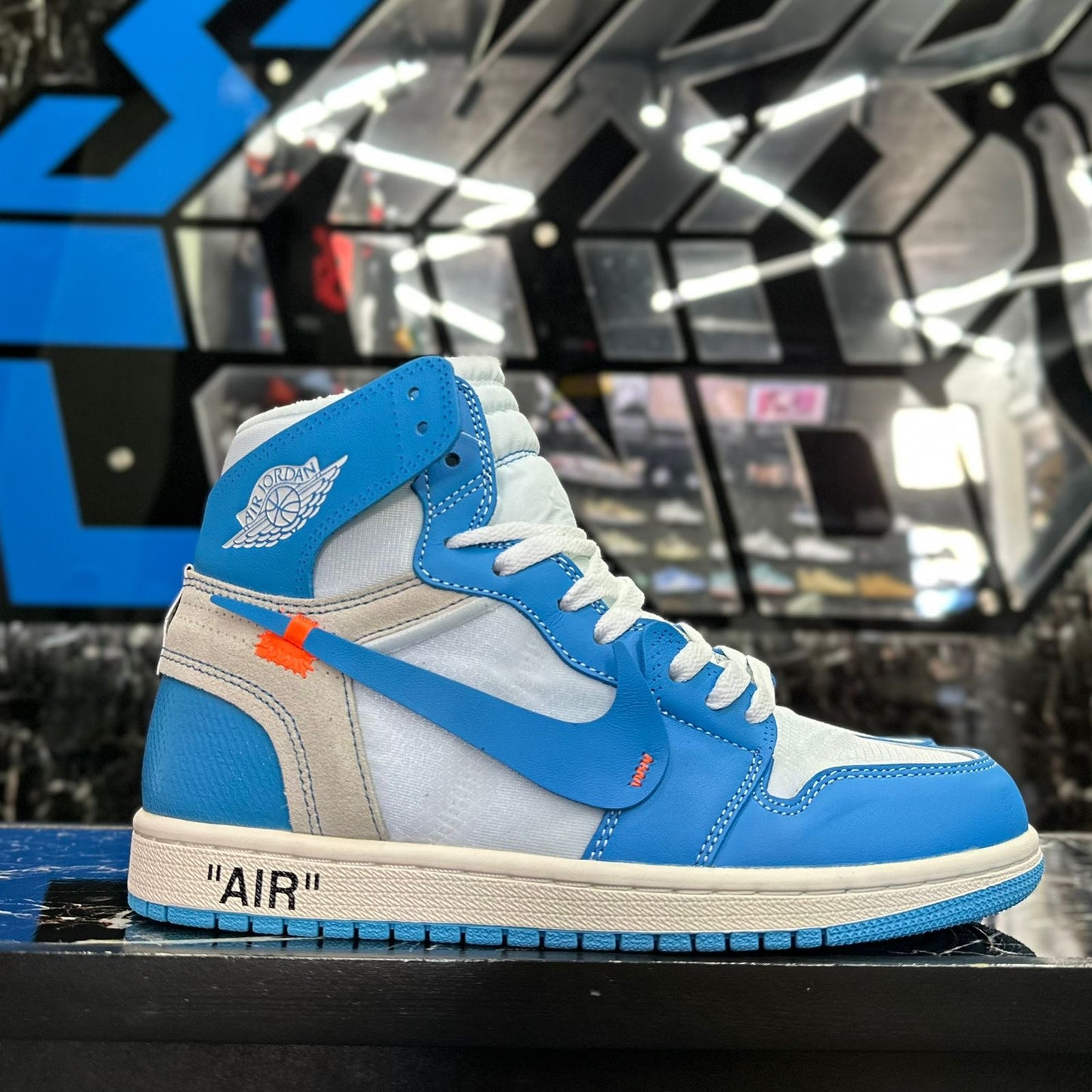 Jordan 1 High Off White Carolina