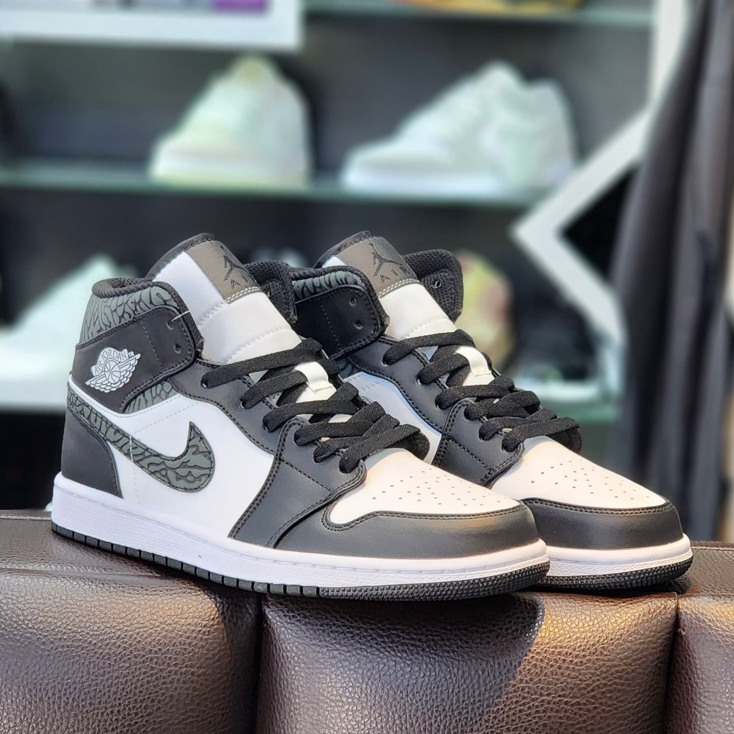 Jordan 1 Mid Panda Camuflaje