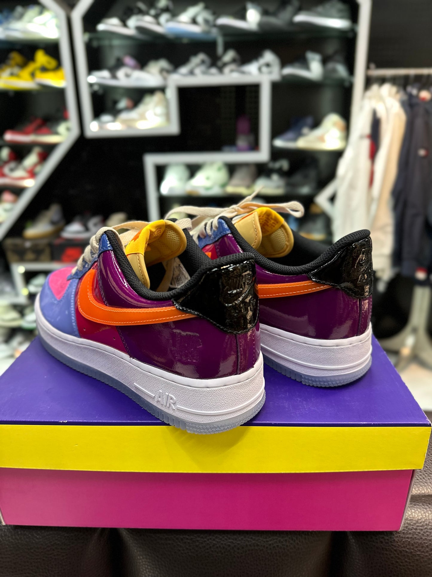 AF1 Low Charol Colores