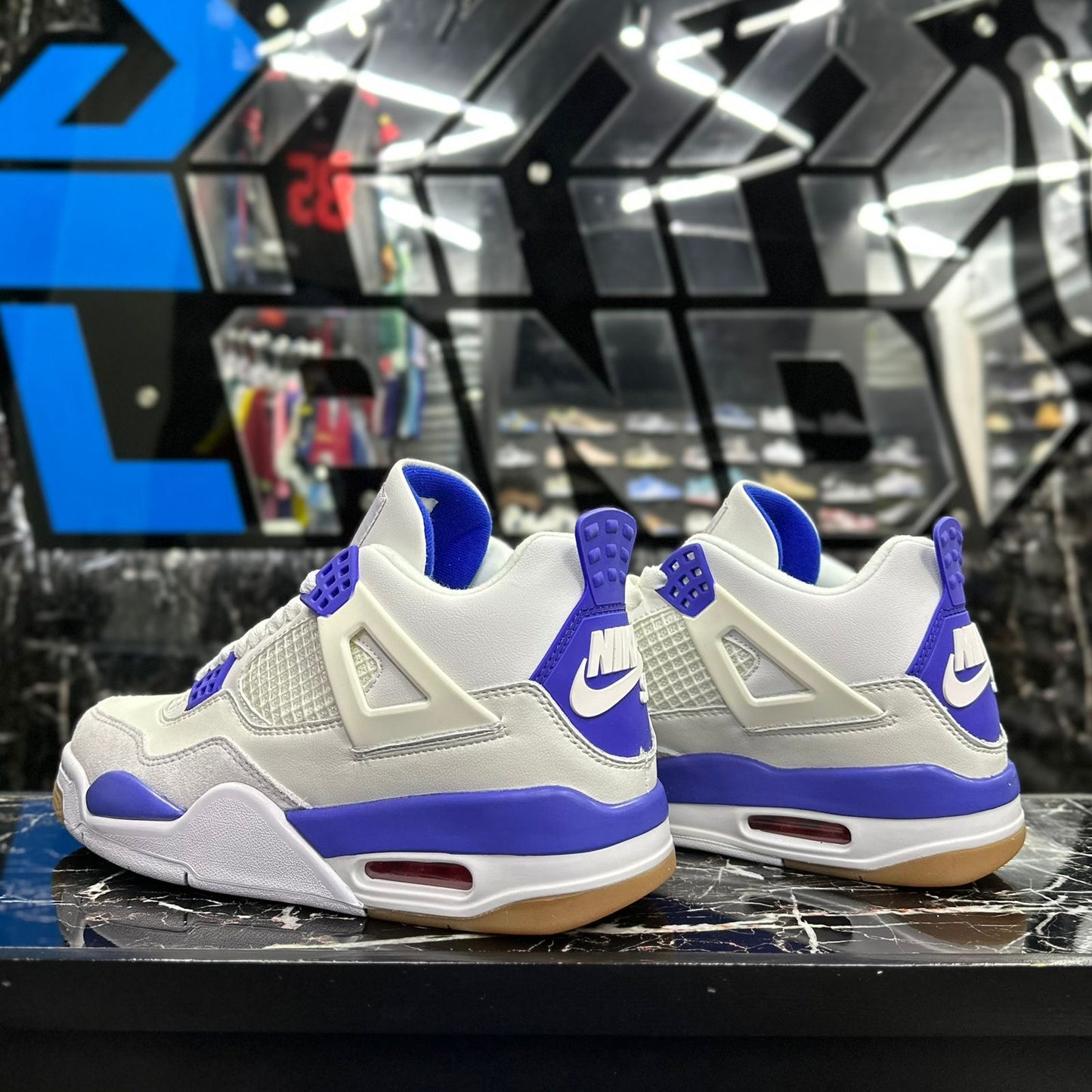 Jordan 4 SB Azul