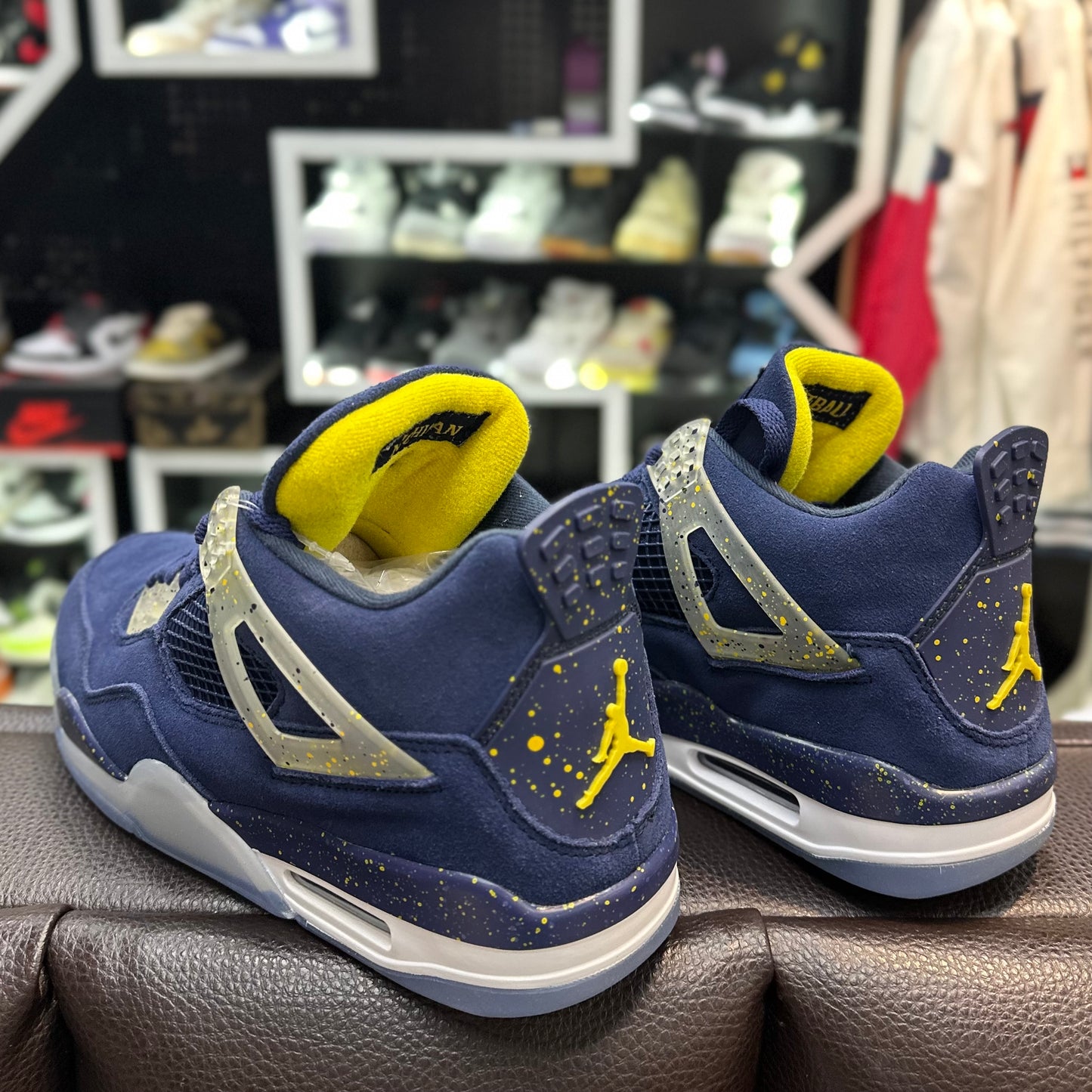 Jordan 4 Michigan