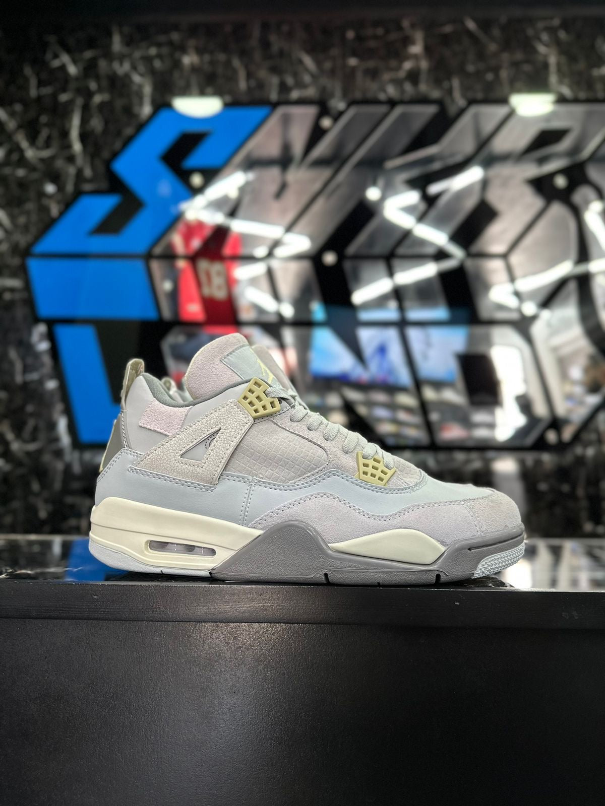 Jordan 4 Craft