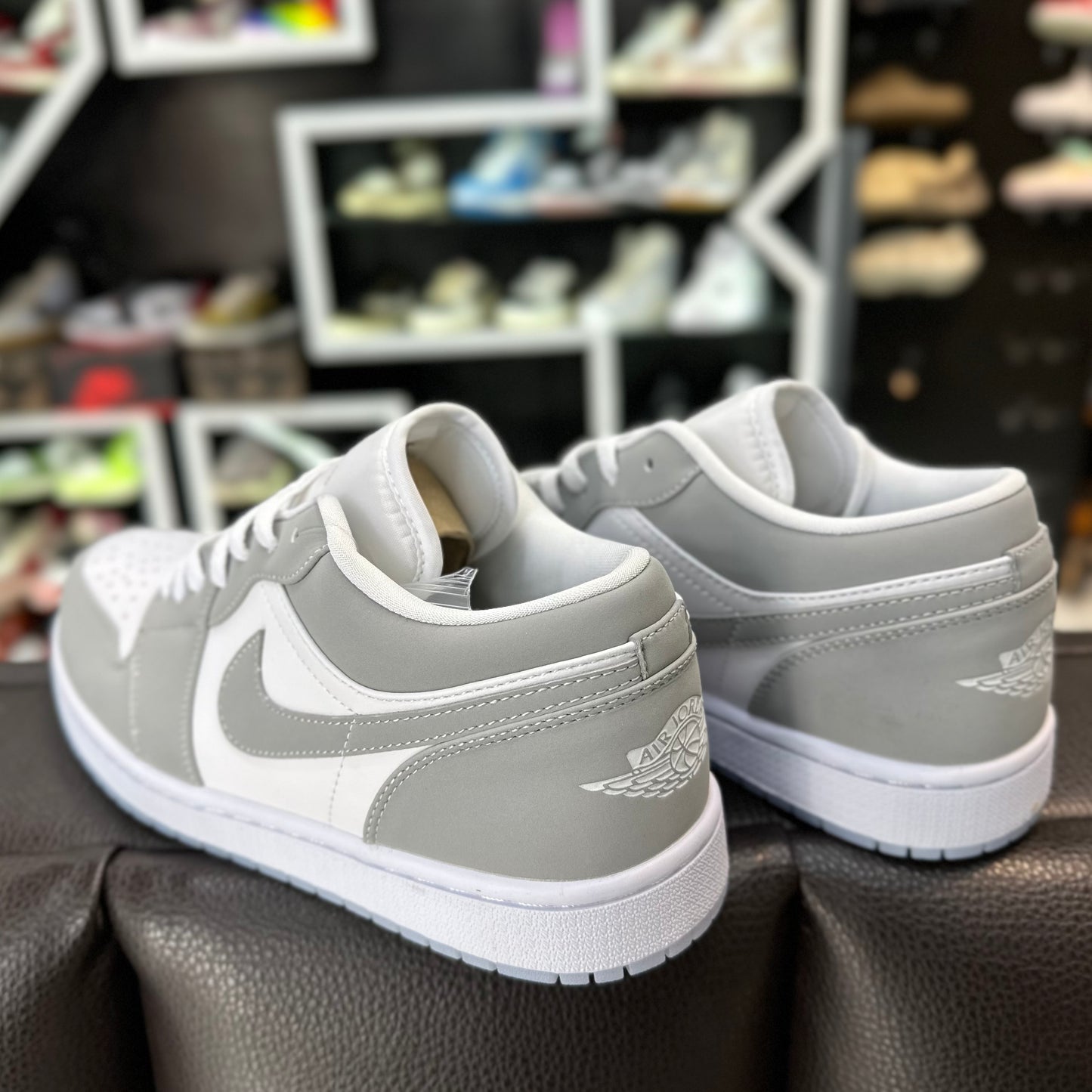 Jordan 1 Low Gris Suela Transparente