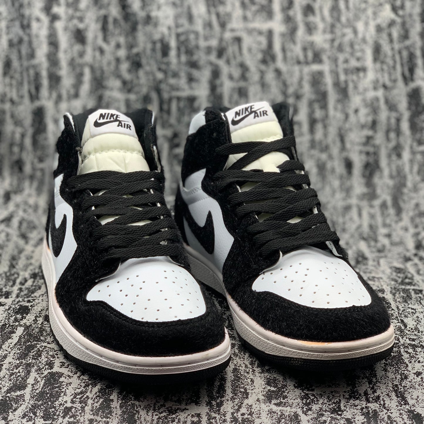 Jordan 1 High Panda Pelos