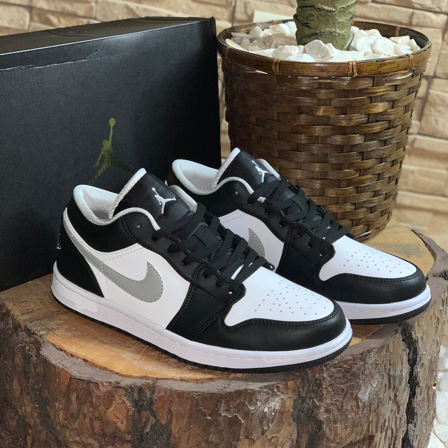 Jordan 1 Low Panda Paloma Gris