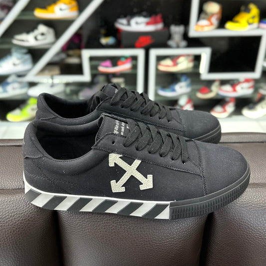 Off White Vulcanized Negro X Blanca