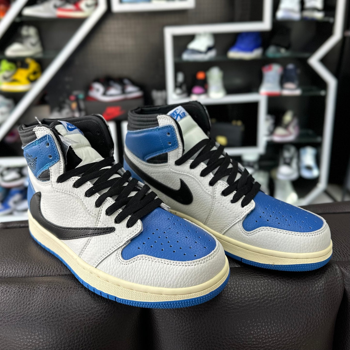 Jordan 1 High Travis Fragment