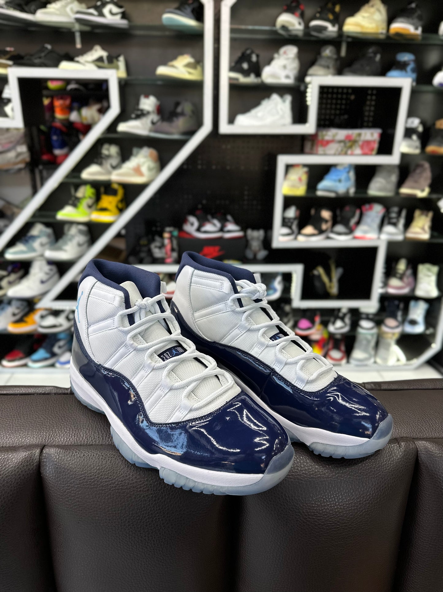 Jordan 11 Concord Azul