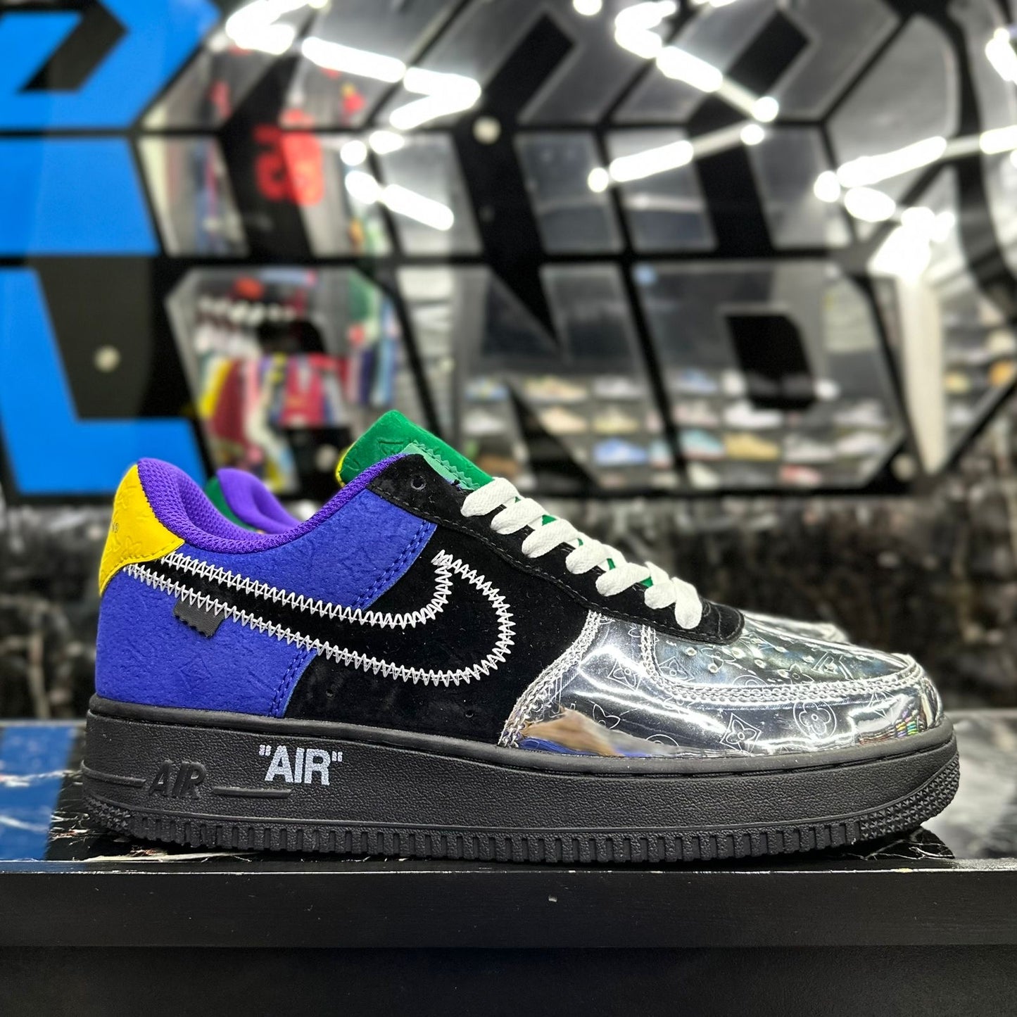 AF1 LV Silver