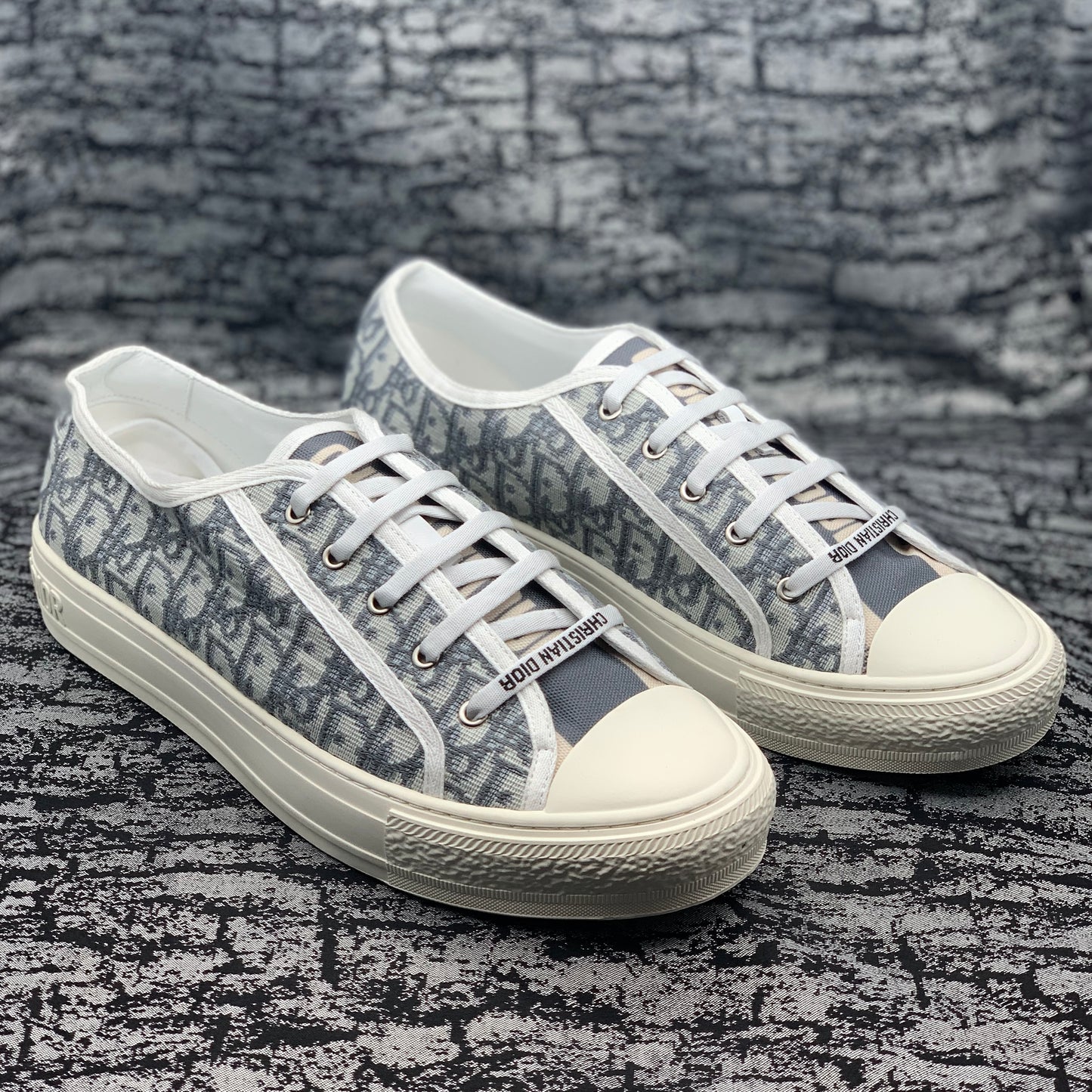 Dior Converse Low Gris