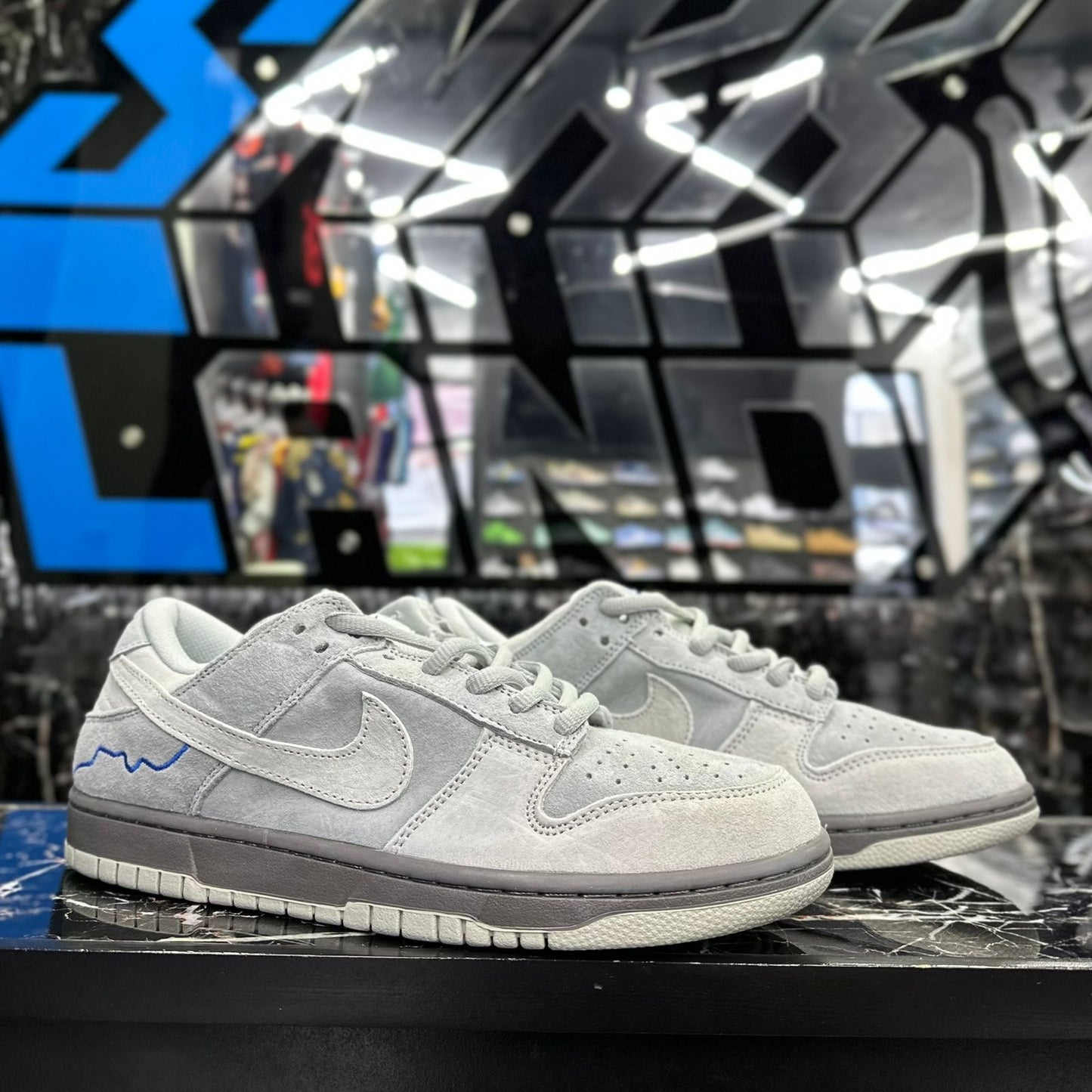 Sb Dunk London Grey