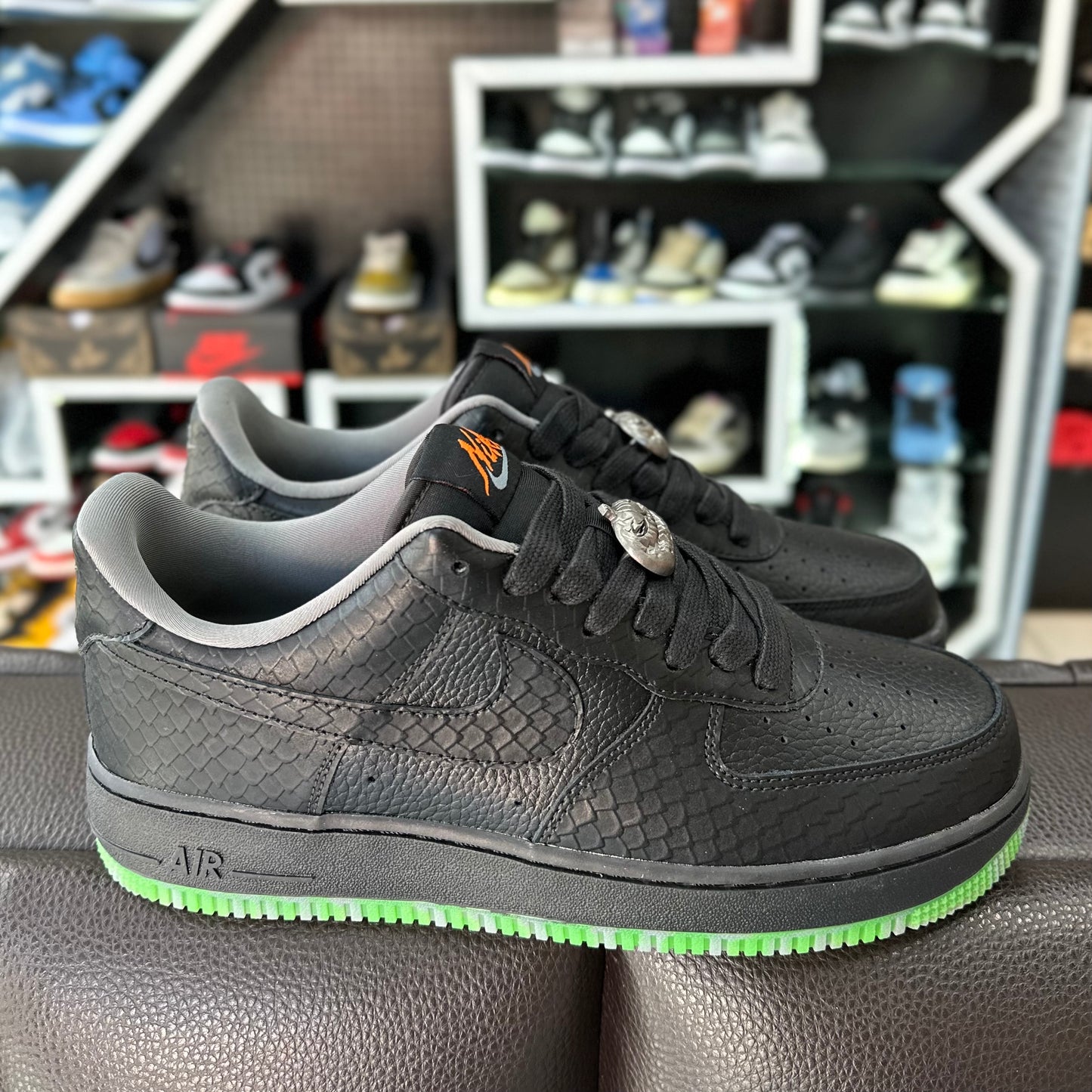 AF1 Low Hallowen Negro