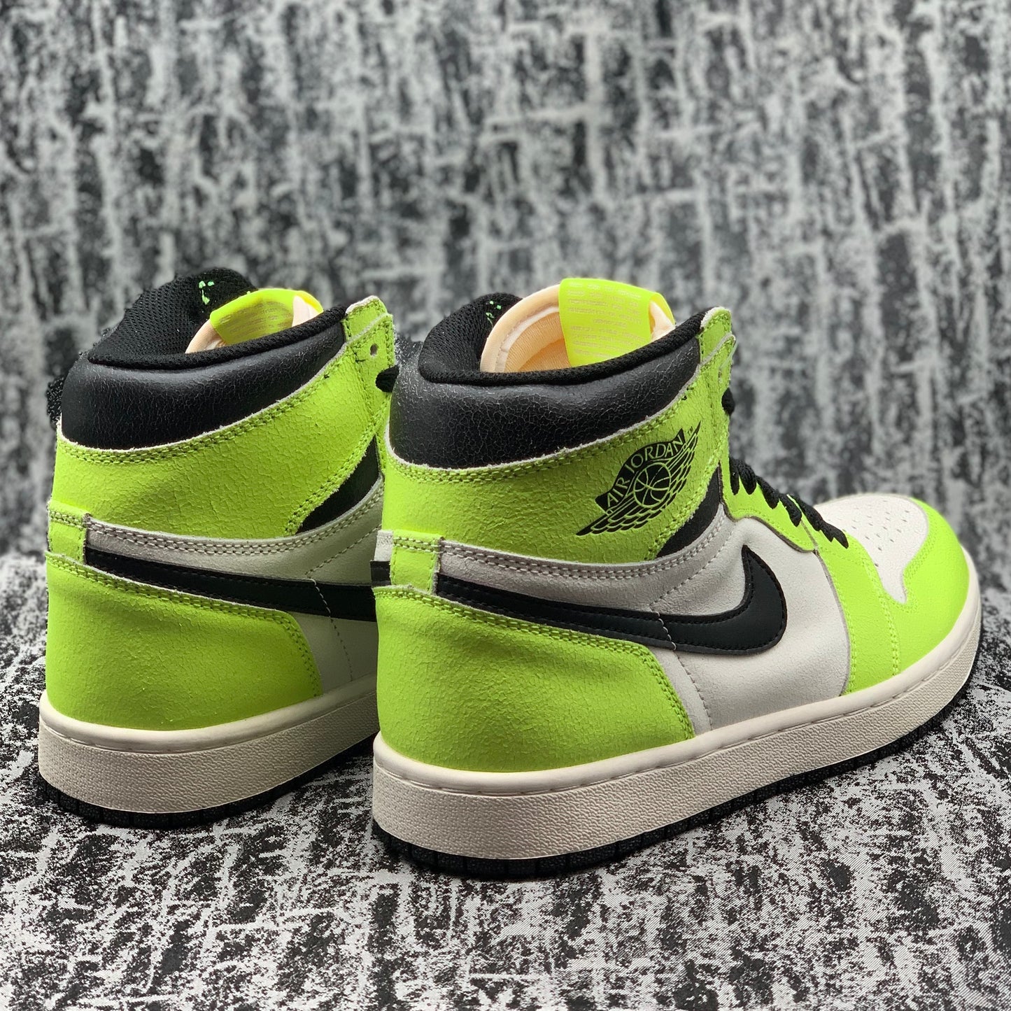 Jordan 1 Verde Fosfo