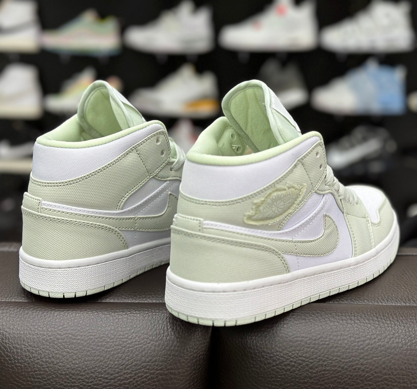 Jordan 1 Mid Verde Lona